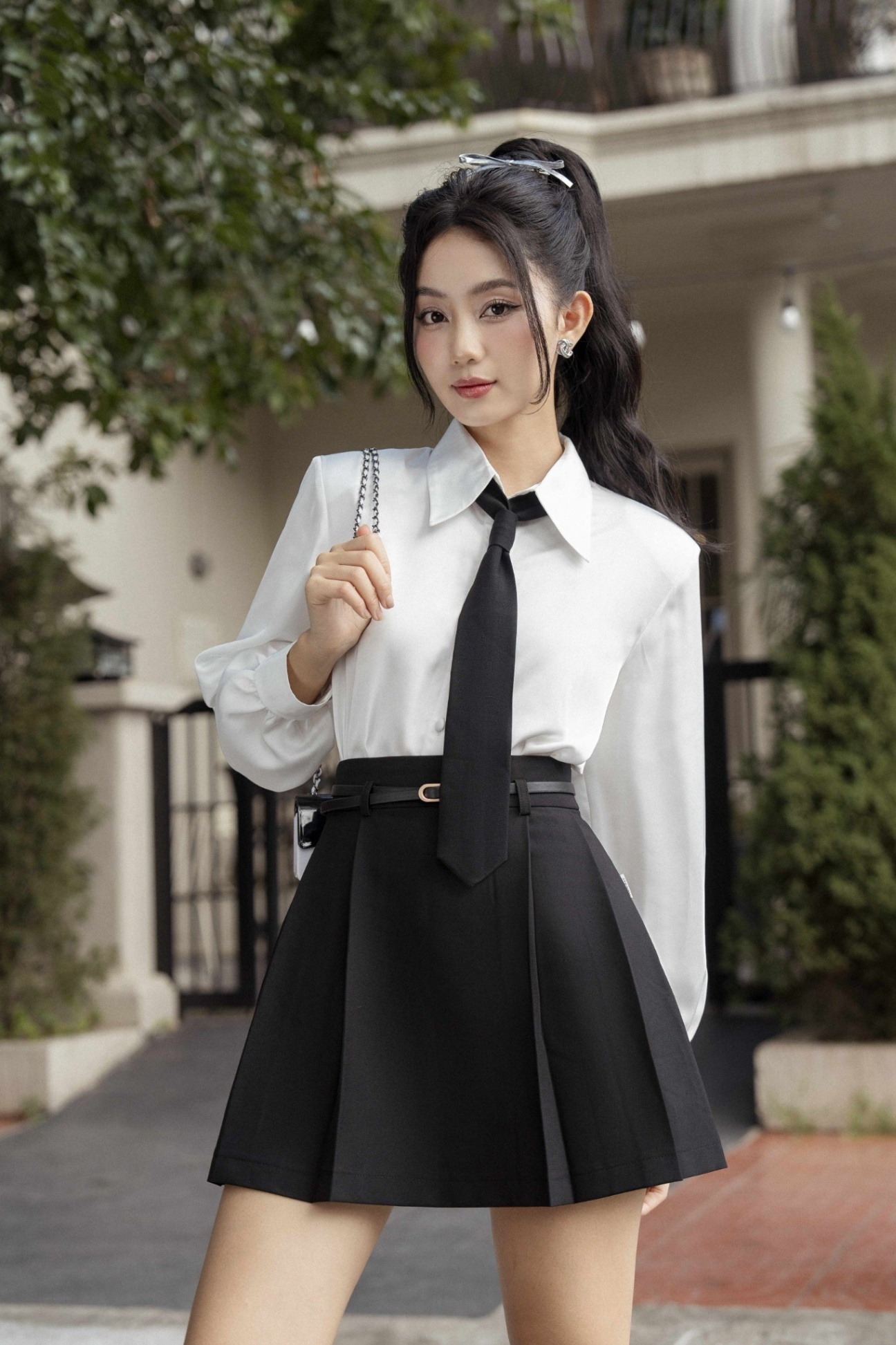 4 kiểu chân váy mini 'thần thánh' giúp nàng 'hack dáng' cực đỉnh - Ảnh 4.