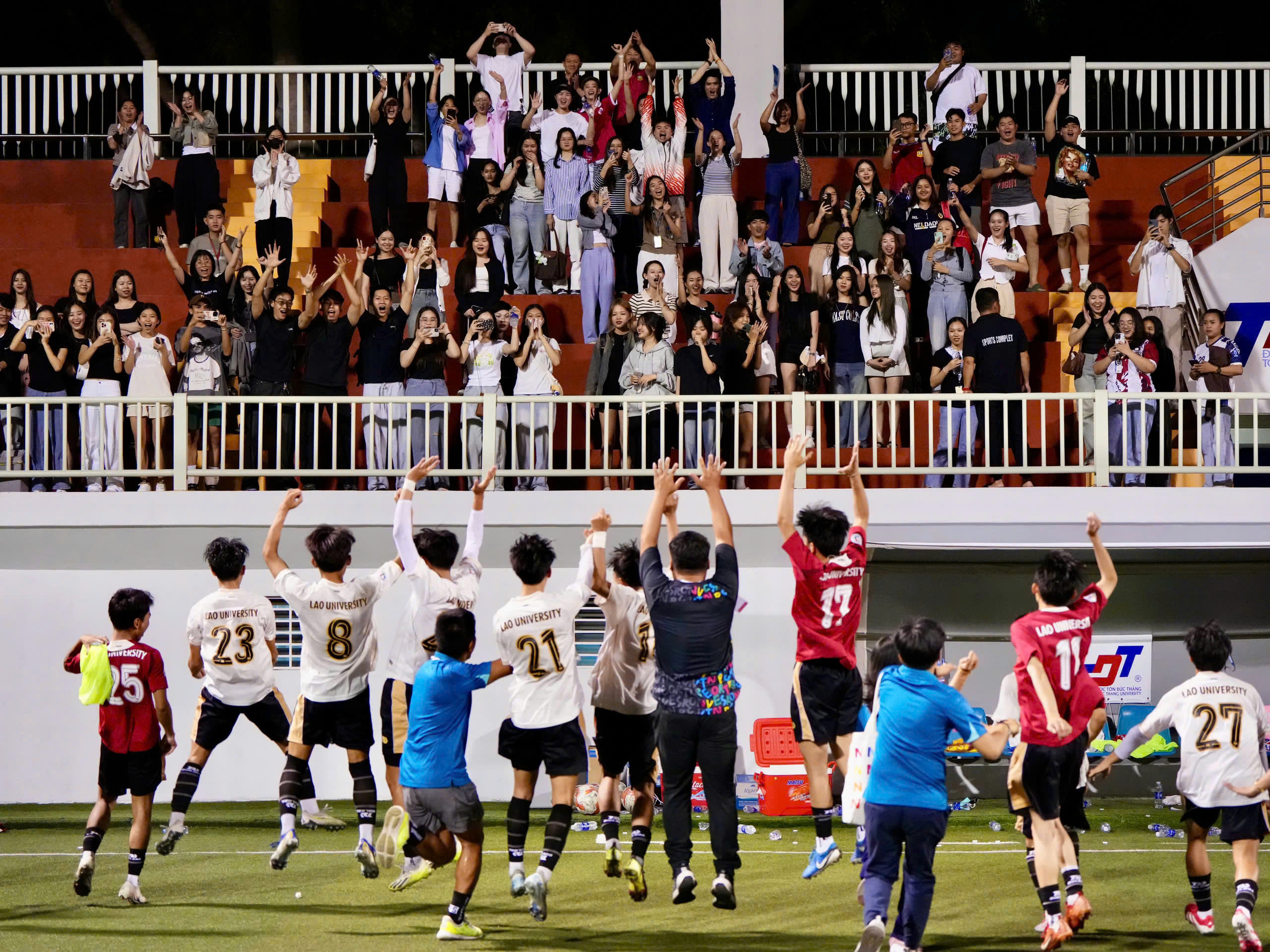 東南アジアの学生サッカーへの後押し - 写真1。 Cú hích cho bóng đá sinh viên Đông Nam Á- Ảnh 1.