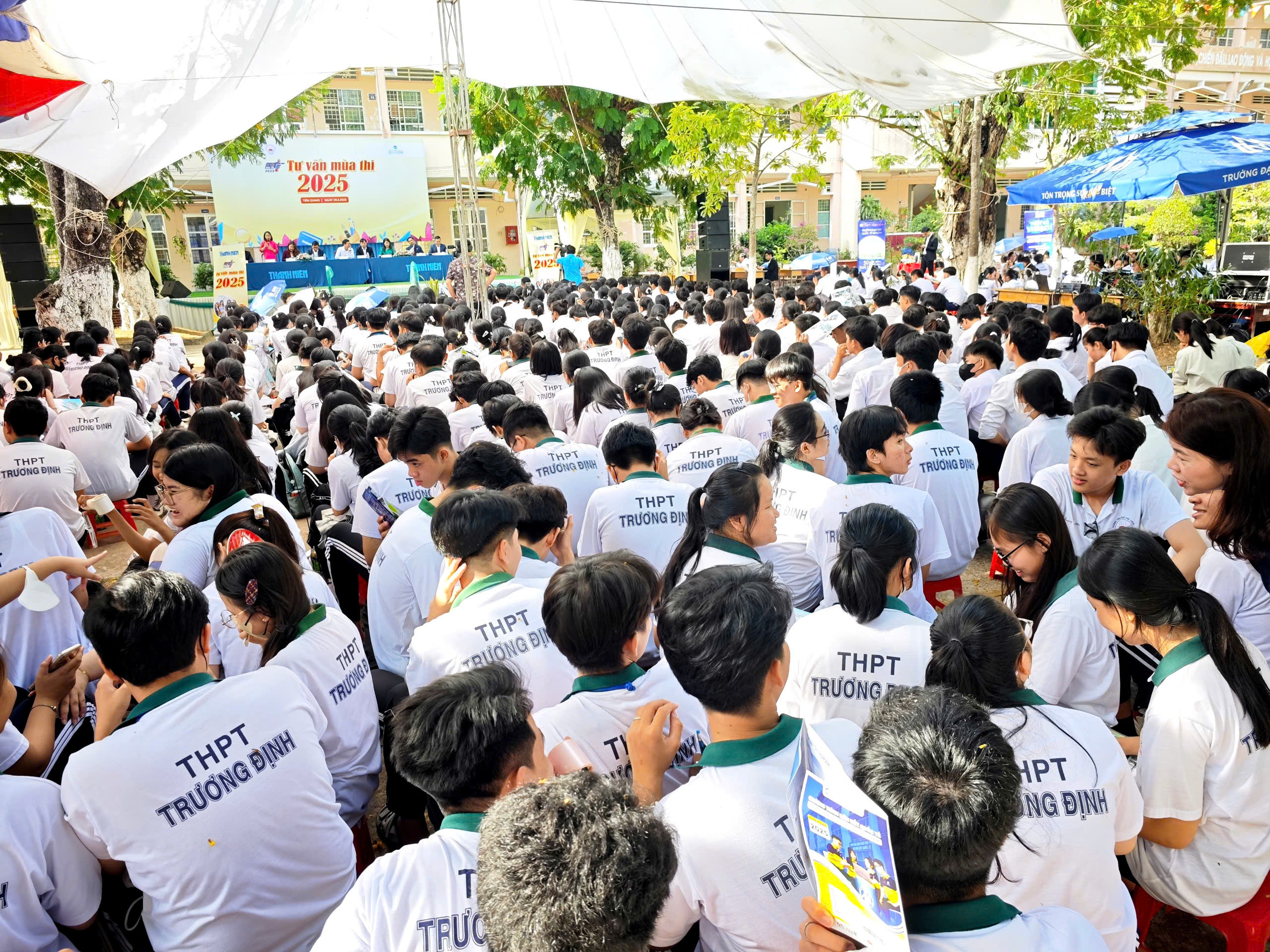 Trường học nổi tiếng vùng Gò Công sắp tròn 70 tuổi- Ảnh 10. Trường học nổi tiếng vùng Gò Công sắp tròn 70 tuổi- Ảnh 10.
