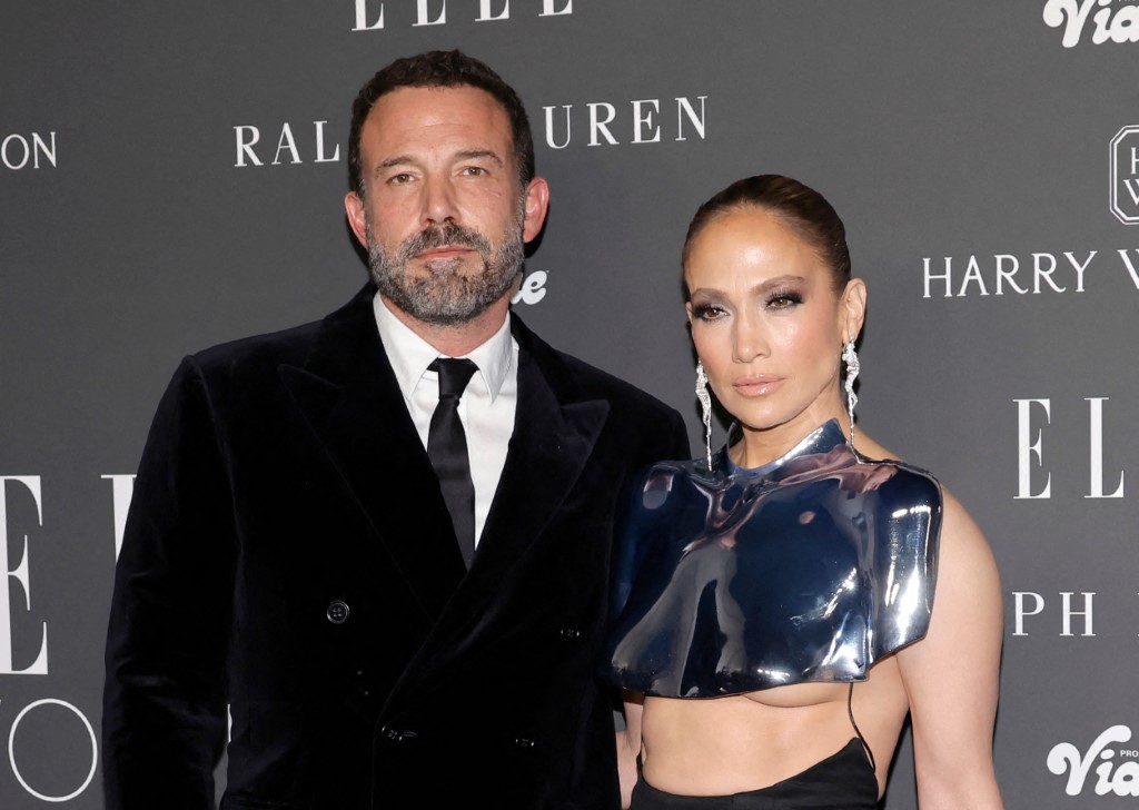 Ben Affleck tiết lộ 'vết nứt' trong cuộc hôn nhân với Jennifer Lopez trước  khi chia tay