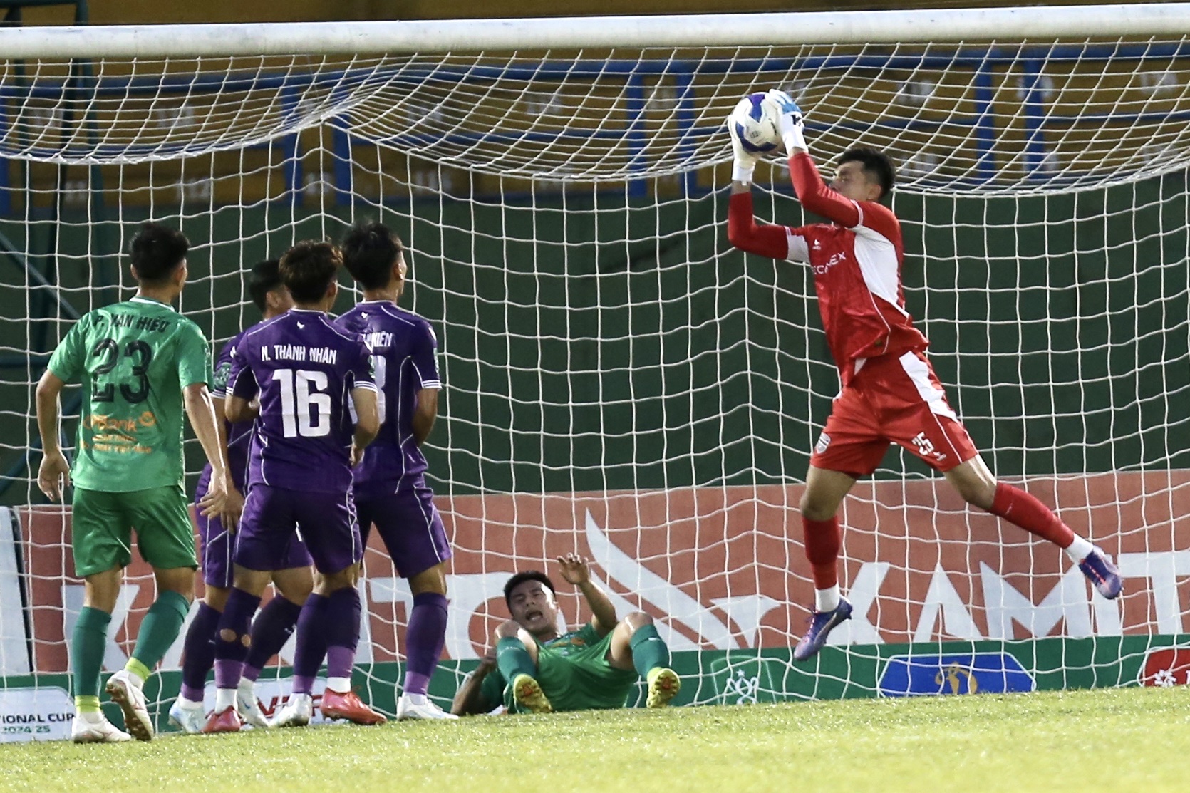 Tiến Linh ‘nổ súng’ đánh bại Ninh Bình của Hoàng Đức: Bình Dương vào bán kết Cúp quốc gia- Ảnh 3. Tiến Linh ‘nổ súng’ đánh bại Ninh Bình của Hoàng Đức: Bình Dương vào bán kết Cúp quốc gia- Ảnh 3.