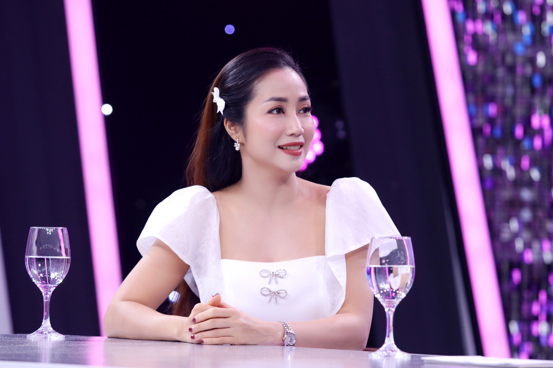 Ốc Thanh Vân tái xuất gameshow, hiếm hoi nhắc đến mẹ chồng - Ảnh 1.