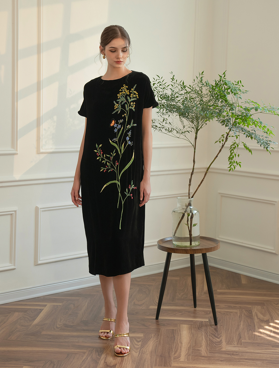Wear a graceful, gentle and individual dress - Photo 6. Diện đầm suông thanh thoát, dịu dàng mà cá tính- Ảnh 6.
