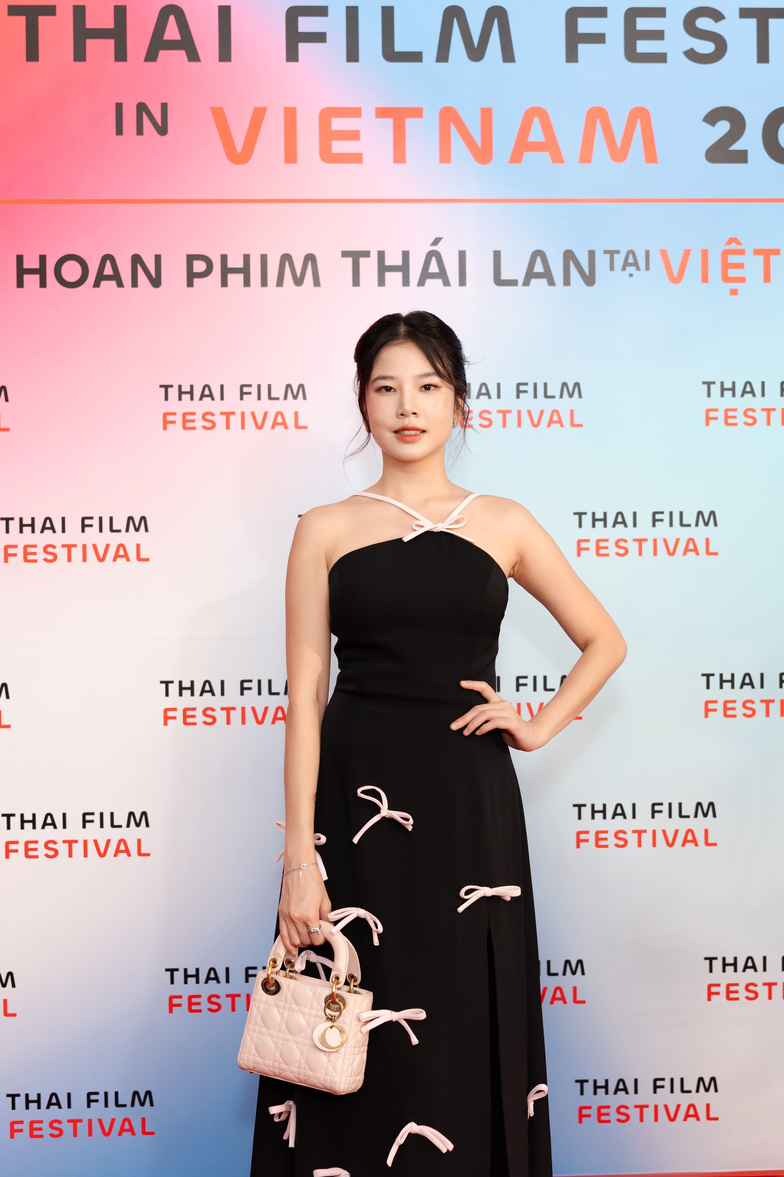 Diễn vi&ecirc;n Kim Tuyến 'đọ sắc' Hoa hậu To&agrave;n cầu 2025 - Ảnh 7.