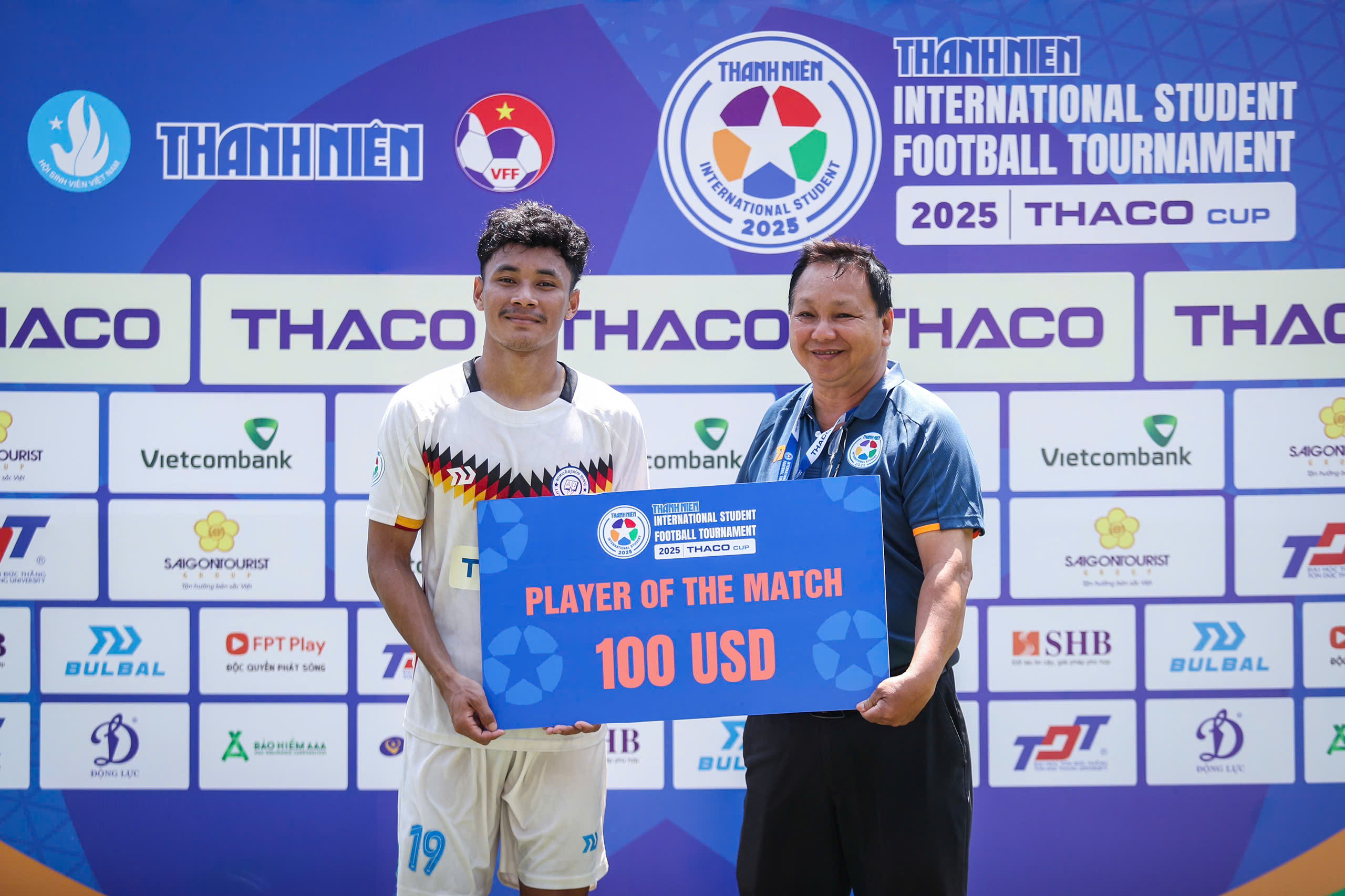 Đội bóng Campuchia lội nước ngược ngoạn mục, thắng không tưởng trước đại diện của Malaysia- Ảnh 6. Đội bóng Campuchia lội nước ngược ngoạn mục, thắng không tưởng trước đại diện của Malaysia- Ảnh 6.