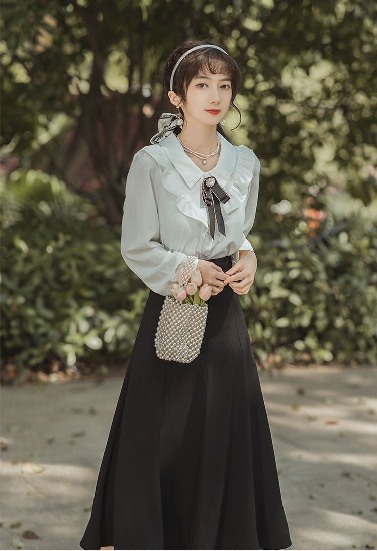 Realce a beleza nobre com estilo clássico - Foto 2. Tôn lên vẻ đẹp quý phái với phong cách cổ điển- Ảnh 2.