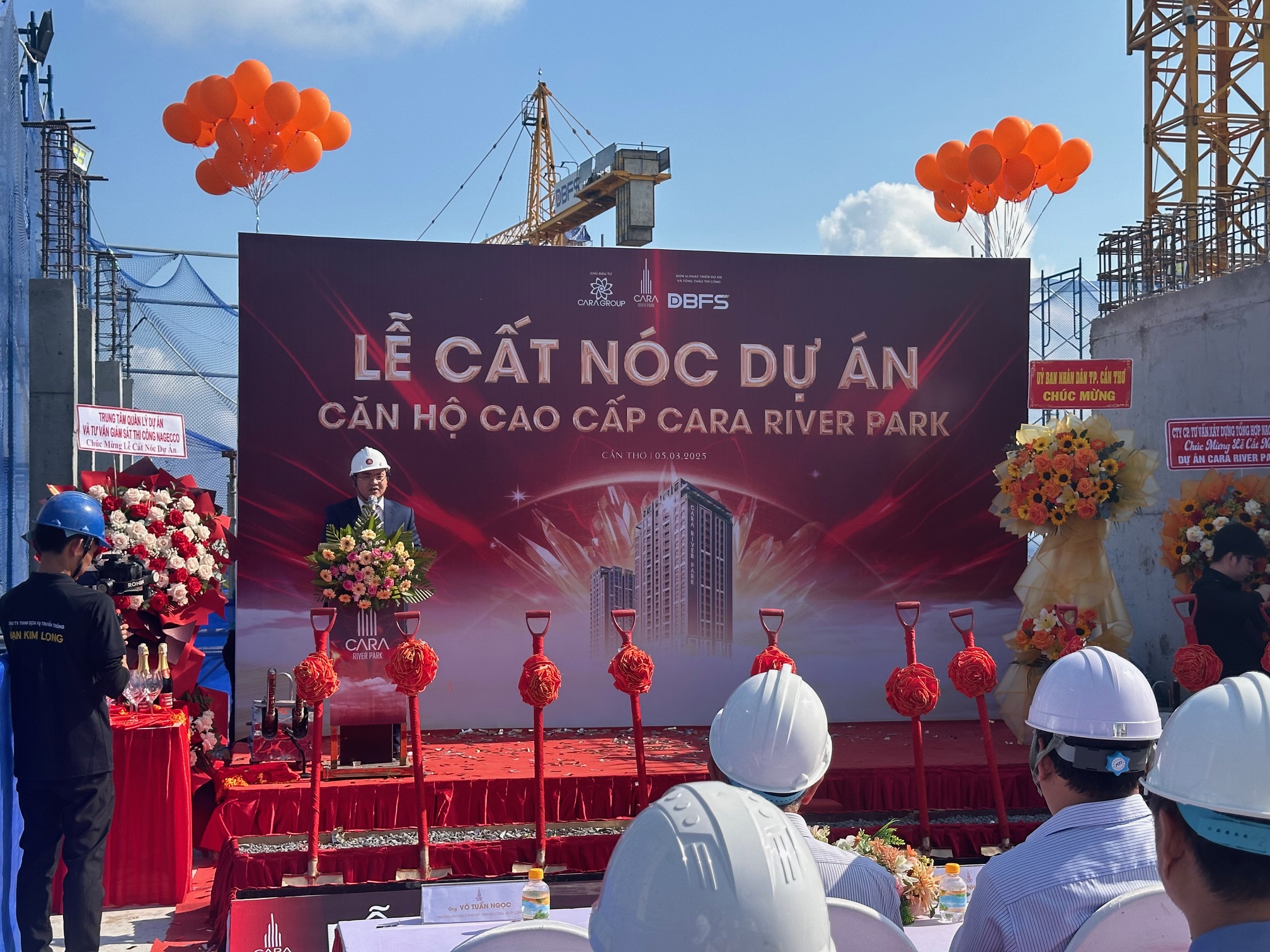 Cất nóc dự án tháp đôi căn hộ vị trí đắc địa ở Cần Thơ- Ảnh 1. Cất nóc dự án tháp đôi căn hộ vị trí đắc địa ở Cần Thơ- Ảnh 1.
