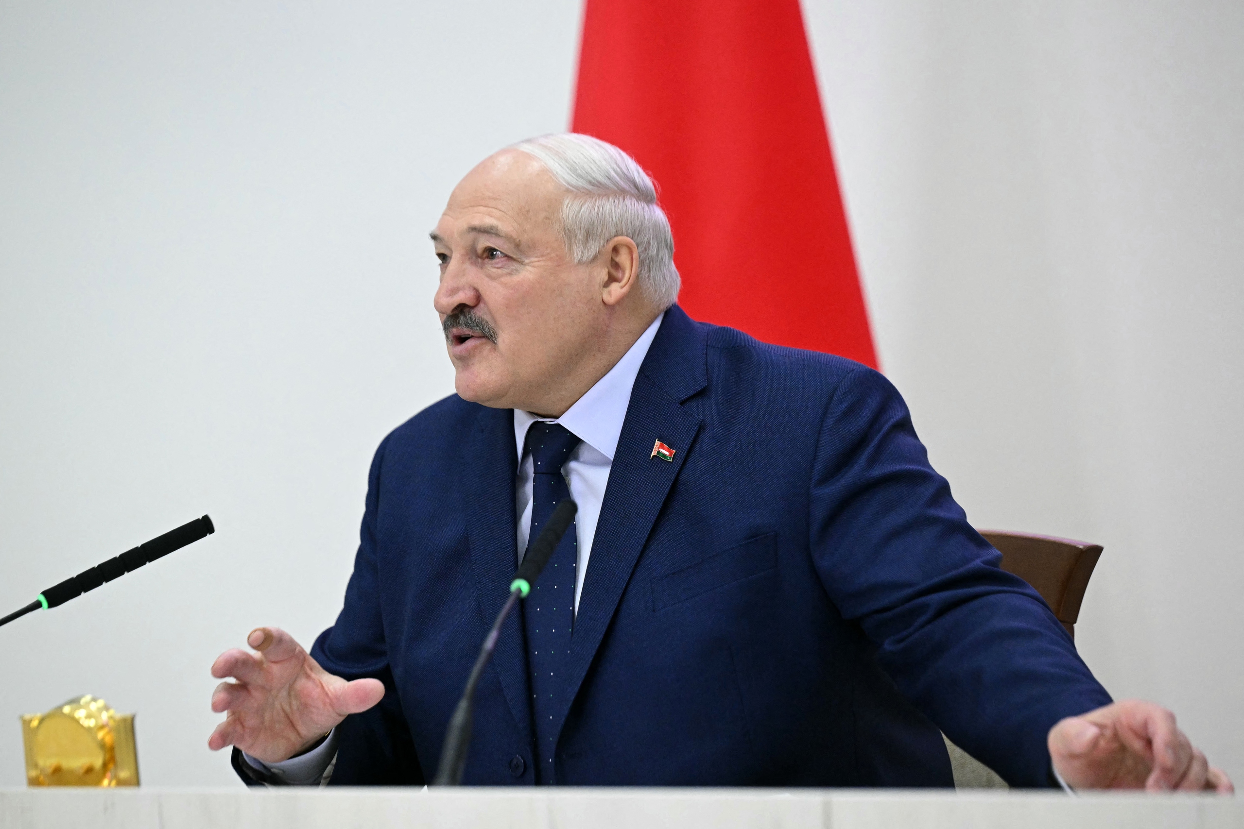 Belarus đề nghị tổ chức đối thoại hòa bình Mỹ - Nga - Ukraine- Ảnh 1. Belarus đề nghị tổ chức đối thoại hòa bình Mỹ - Nga - Ukraine- Ảnh 1.