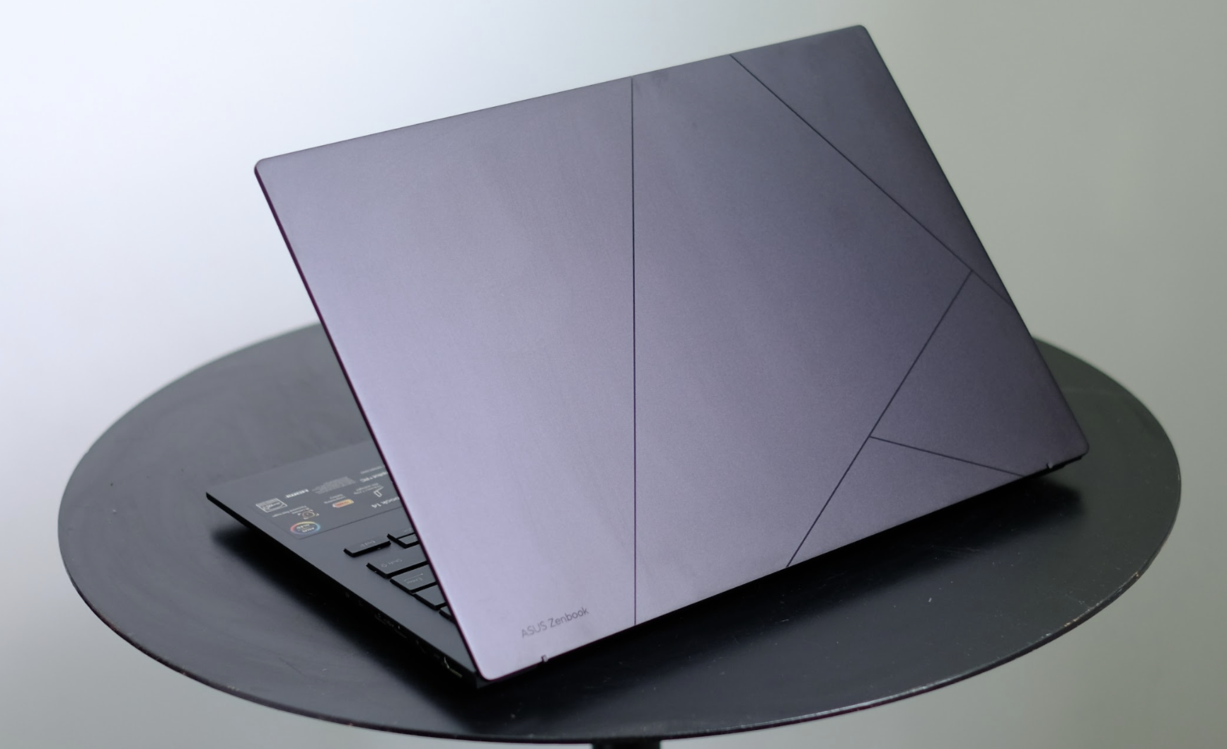 Asus Zenbook A14 chính thức ra mắt tại Việt Nam với thiết kế siêu nhẹ và AI tiên tiến - Ảnh 2.