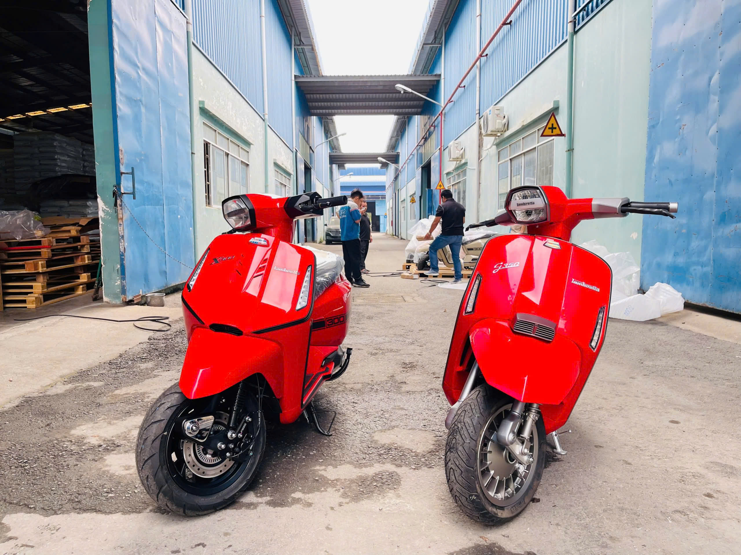 Lambretta X-Series và G-Series lộ diện tại Việt Nam, ‘ôm mộng’ đấu Honda SH? - Ảnh 2.