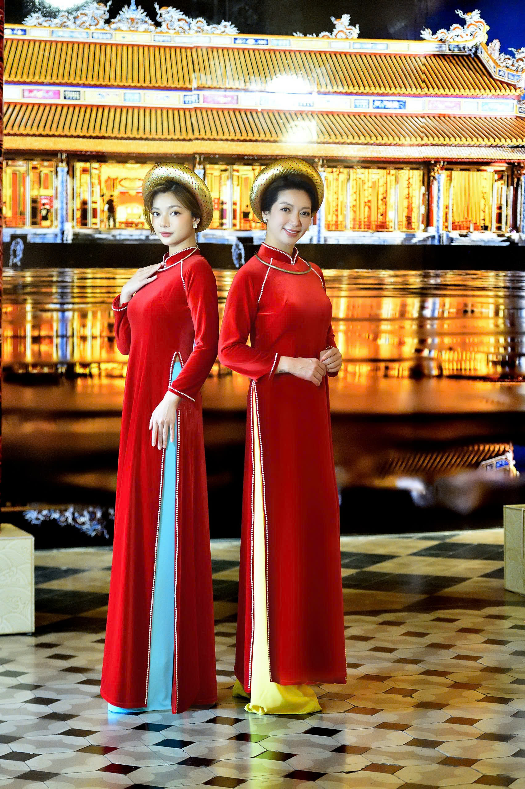 'Nữ hoàng ảnh lịch' Thanh Xuân khoe sắc bên con gái- Ảnh 16.