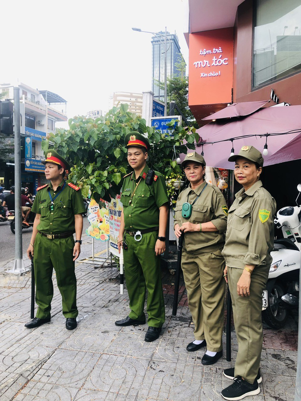 ' Nữ đặc nhiệm ' phạm Thị Hồng: Sứ mệnh bảo vệ an ninh Đà Nẵng - Ảnh 3. ' Nữ đặc nhiệm ' phạm Thị Hồng: Sứ mệnh bảo vệ an ninh Đà Nẵng - Ảnh 3.
