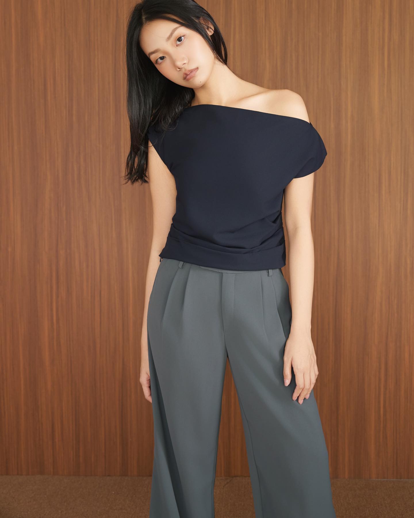 Tips for dressing simply, comfortably but with style in the sunny season - Photo 7. Mẹo mặc đẹp đơn giản, thoải mái nhưng có gu mùa nắng- Ảnh 7.