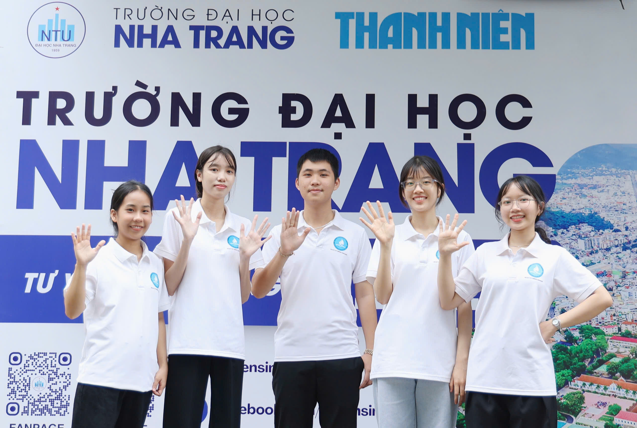 Sẵn sàng cho chương trình Tư vấn mùa thi ở Nha Trang - Ảnh 10.