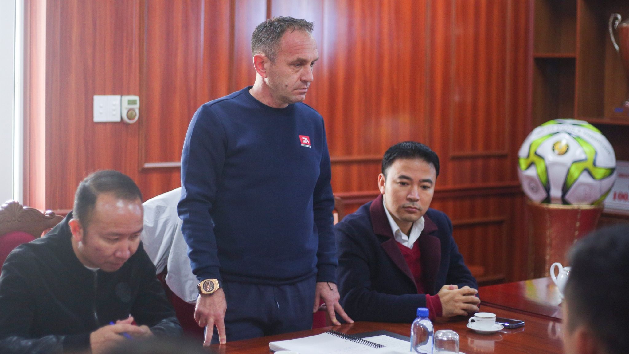 Diễn biến mới vụ CLB Thanh Hóa nhận án cấm khắc nghiệt từ FIFA: Đã trả xong tiền- Ảnh 1. Diễn biến mới vụ CLB Thanh Hóa nhận án cấm khắc nghiệt từ FIFA: Đã trả xong tiền- Ảnh 1.