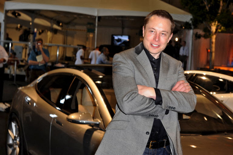 Elon Musk chu cấp 2,5 triệu USD nuôi con dù không chắc mình là cha đứa trẻ