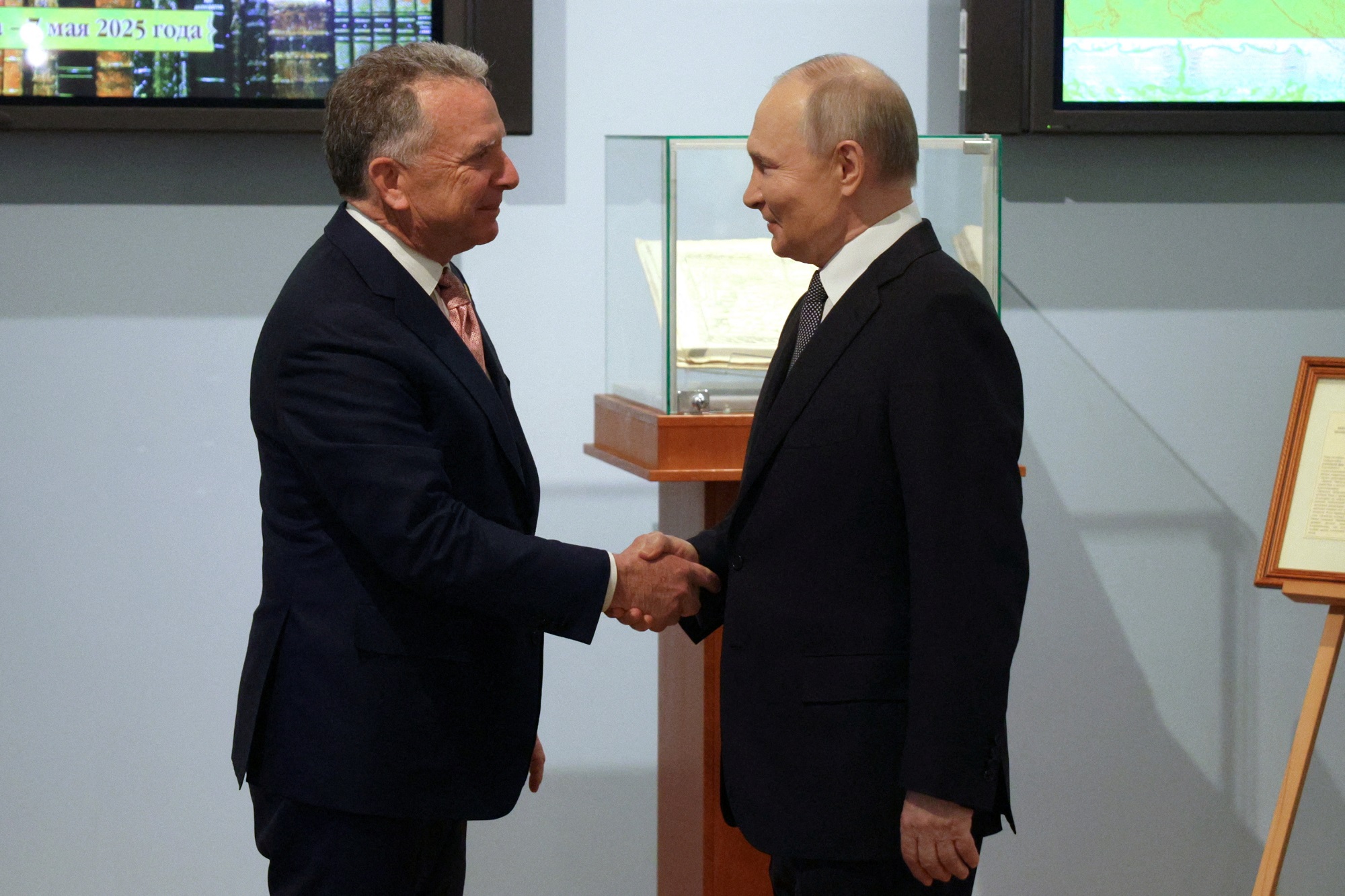 Diễn biến mới xoay quanh cuộc gặp giữa Tổng thống Putin và đặc phái viên Mỹ  - Ảnh 1.