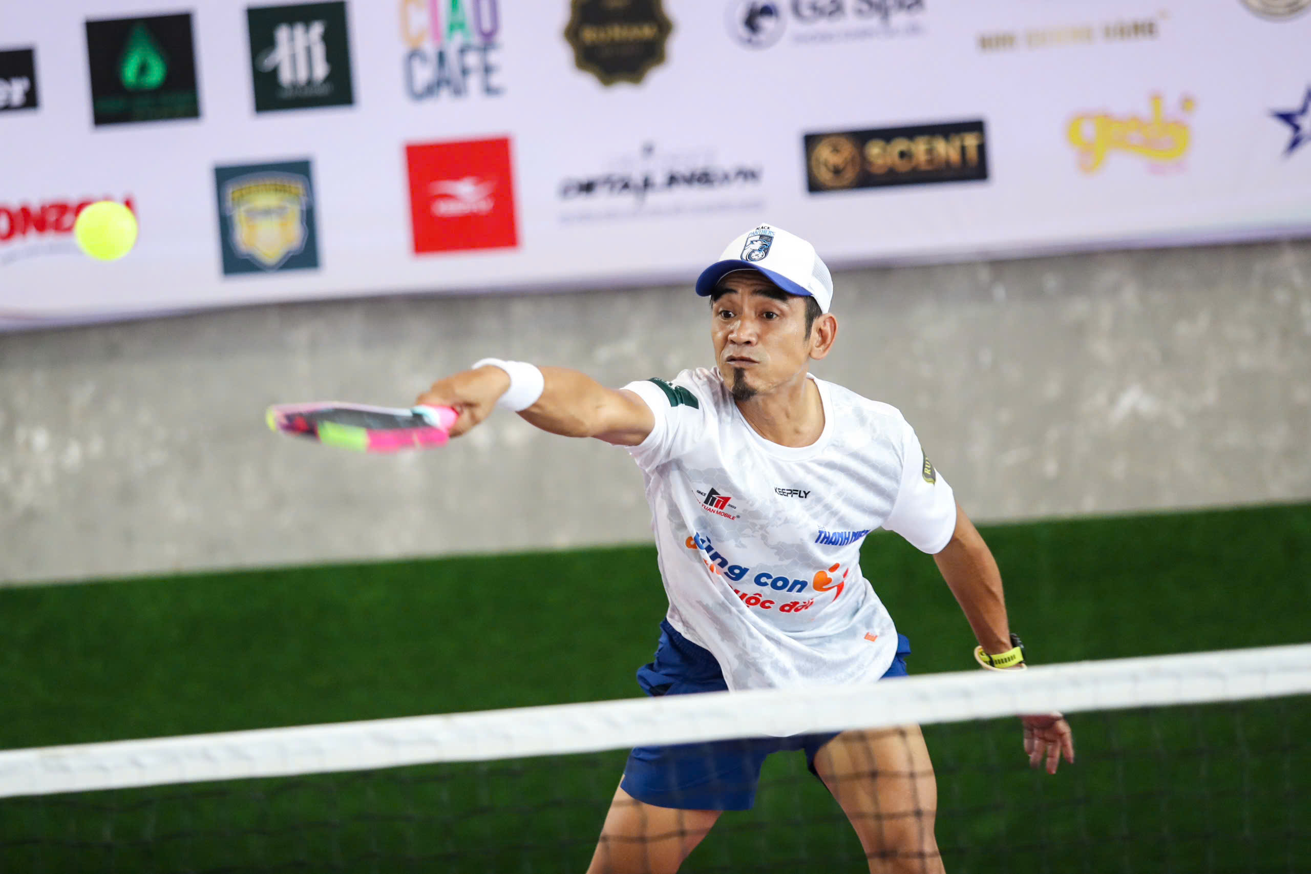 Trao 110 triệu đồng tại giải pickleball 'Cùng con đi tiếp cuộc đời'- Ảnh 17.