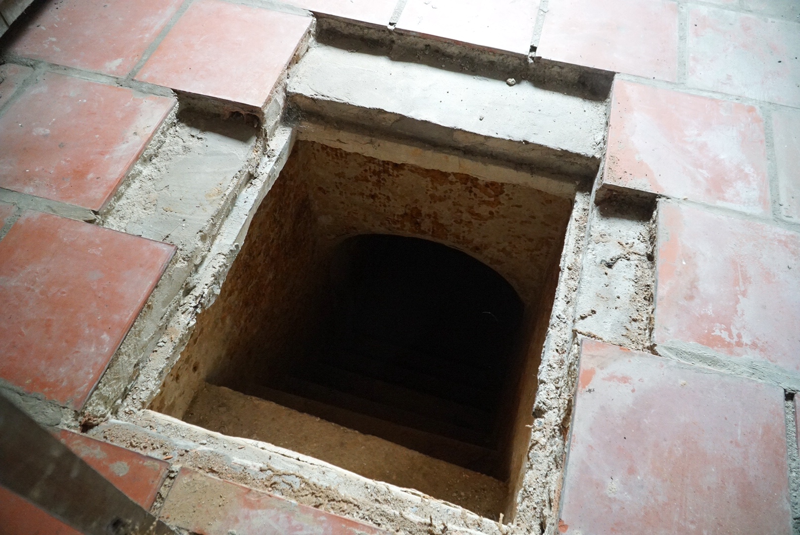 Đường hầm bí mật dài 30m trong nhà biệt động Sài Gòn và câu chuyện lịch sử đặc biệt - Ảnh 3.