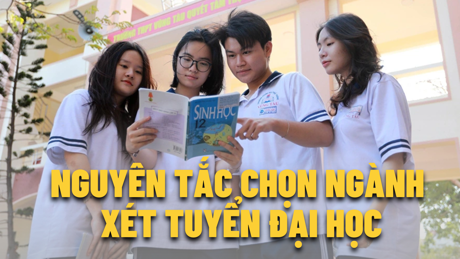Nguyên tắc khi chọn ngành xét tuyển đại học năm 2025 - Ảnh 1.