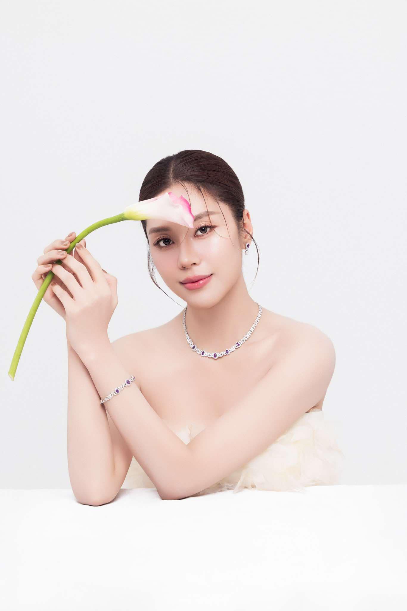 Tô Diệp Hà tiết lộ bí quyết giữ dáng - Ảnh 3. Tô Diệp Hà tiết lộ bí quyết giữ dáng - Ảnh 3.