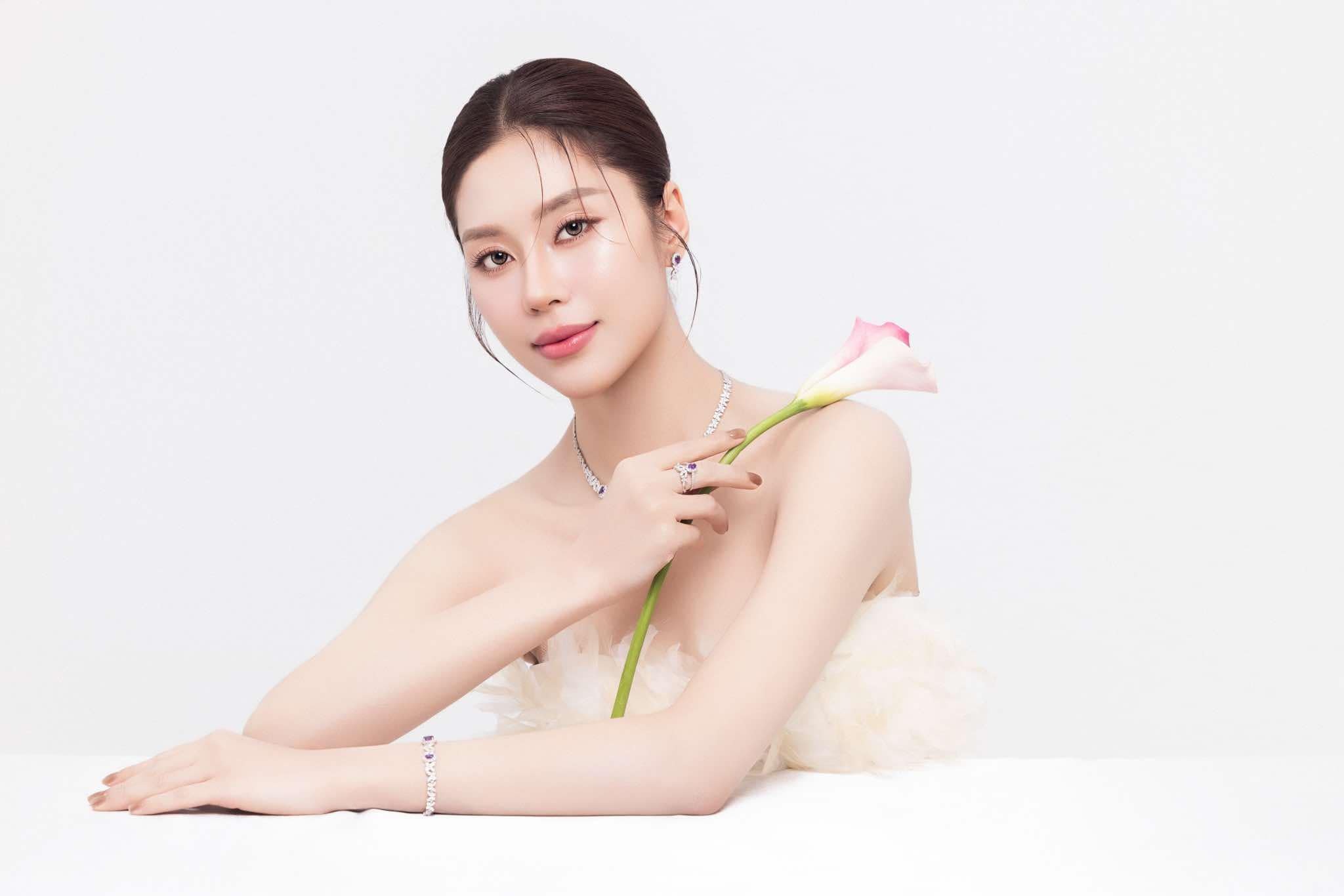 Tô Diệp Hà tiết lộ bí quyết giữ dáng - Ảnh 2. Tô Diệp Hà tiết lộ bí quyết giữ dáng - Ảnh 2.