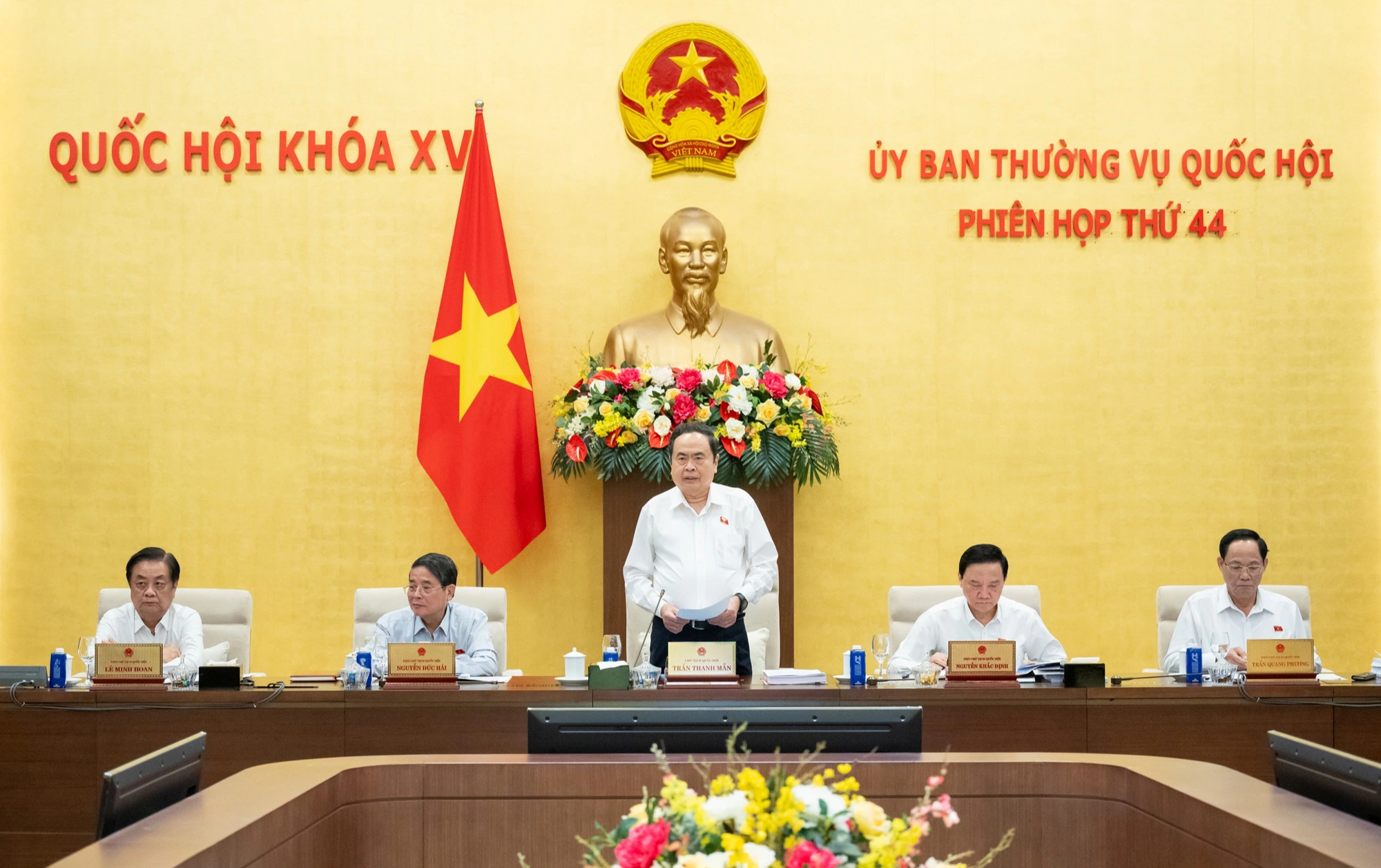 Chủ tịch Quốc hội: 'Phải giải thích thấu tình, đạt lý về sáp nhập tỉnh, xã' - Ảnh 2.