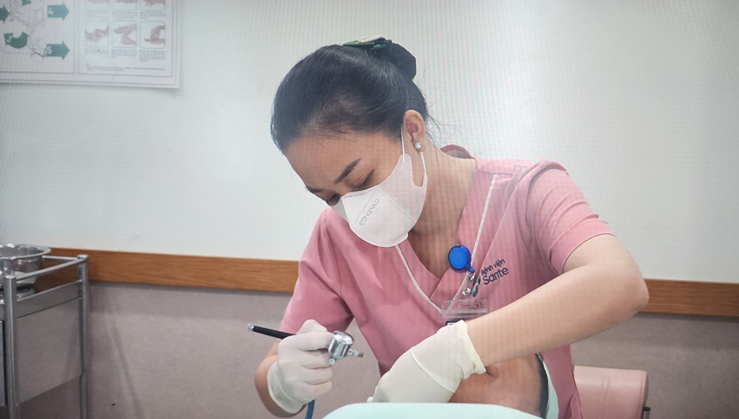 Chuyện của nước số 48: Cách để có một làn da đẹp chỉ đơn giản với nước - Ảnh 1.
