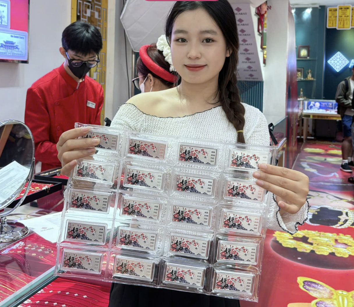 - Ảnh 3. - Ảnh 3.