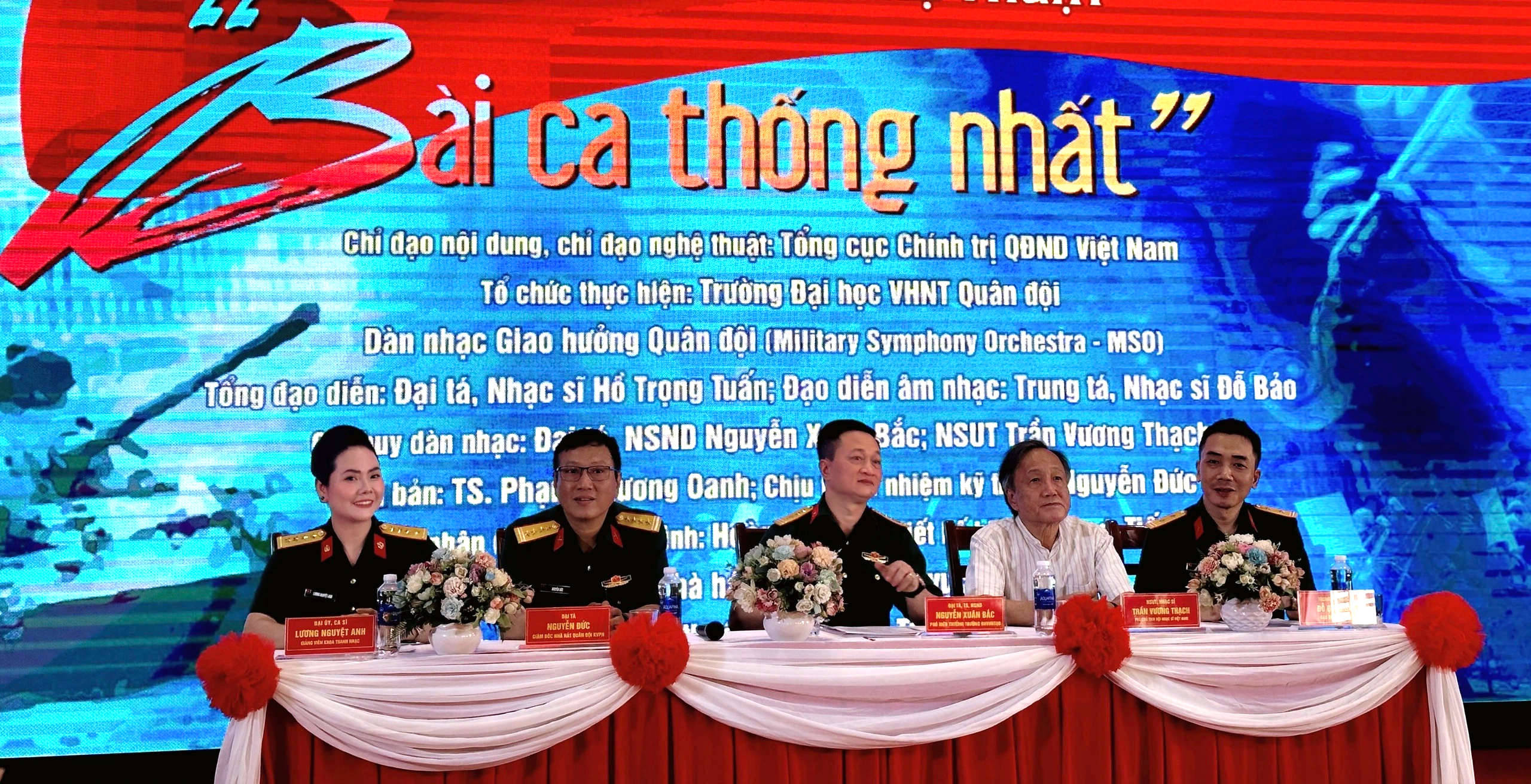 Ca sĩ Phạm Khánh Ngọc, Lương Nguyệt Anh hát mừng 'Bài ca thống nhất'- Ảnh 1. Ca sĩ Phạm Khánh Ngọc, Lương Nguyệt Anh hát mừng 'Bài ca thống nhất'- Ảnh 1.