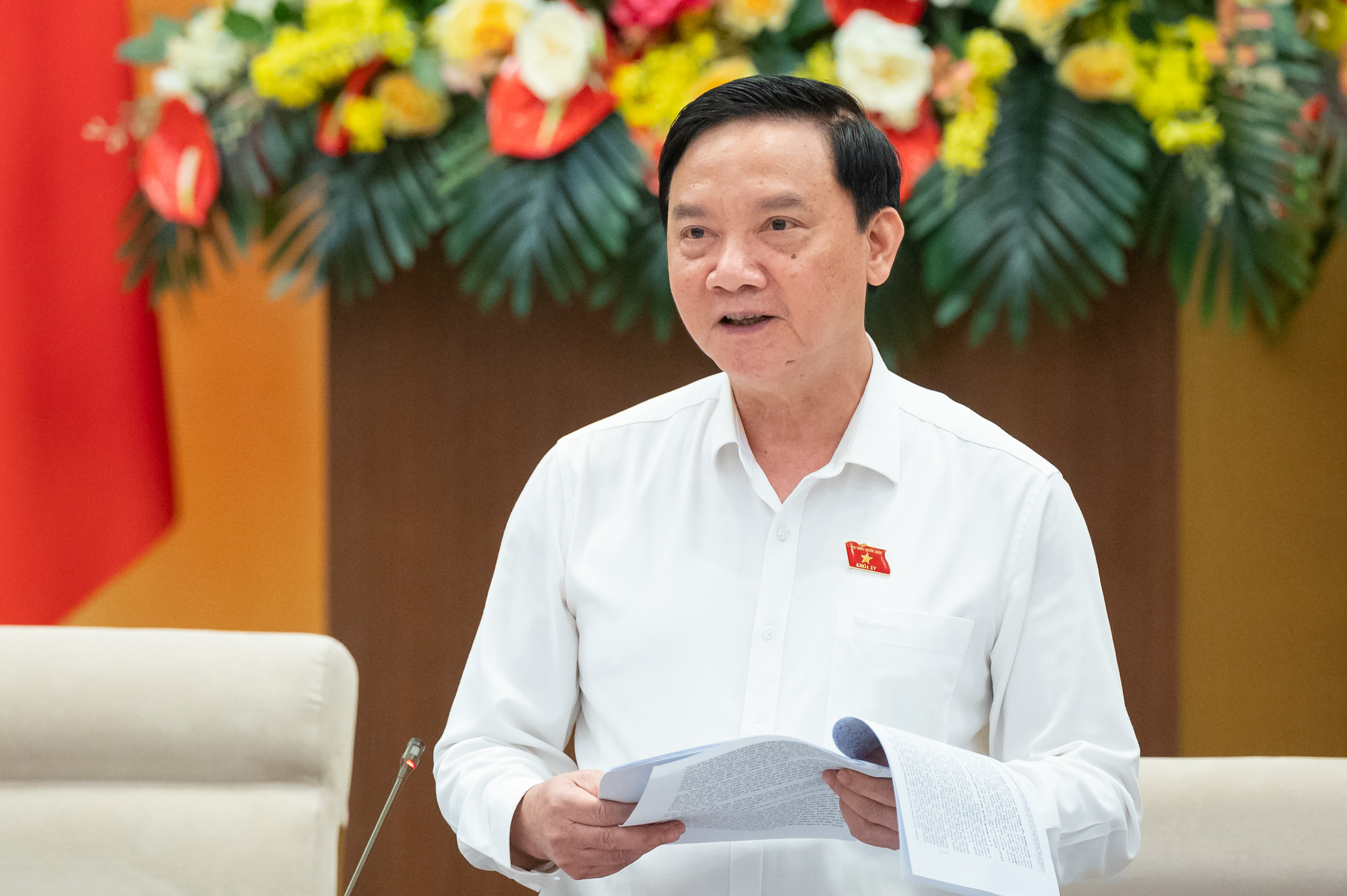 Phó chủ tịch Quốc hội: 'Có tiền đâu mà tăng lương' - Ảnh 2.