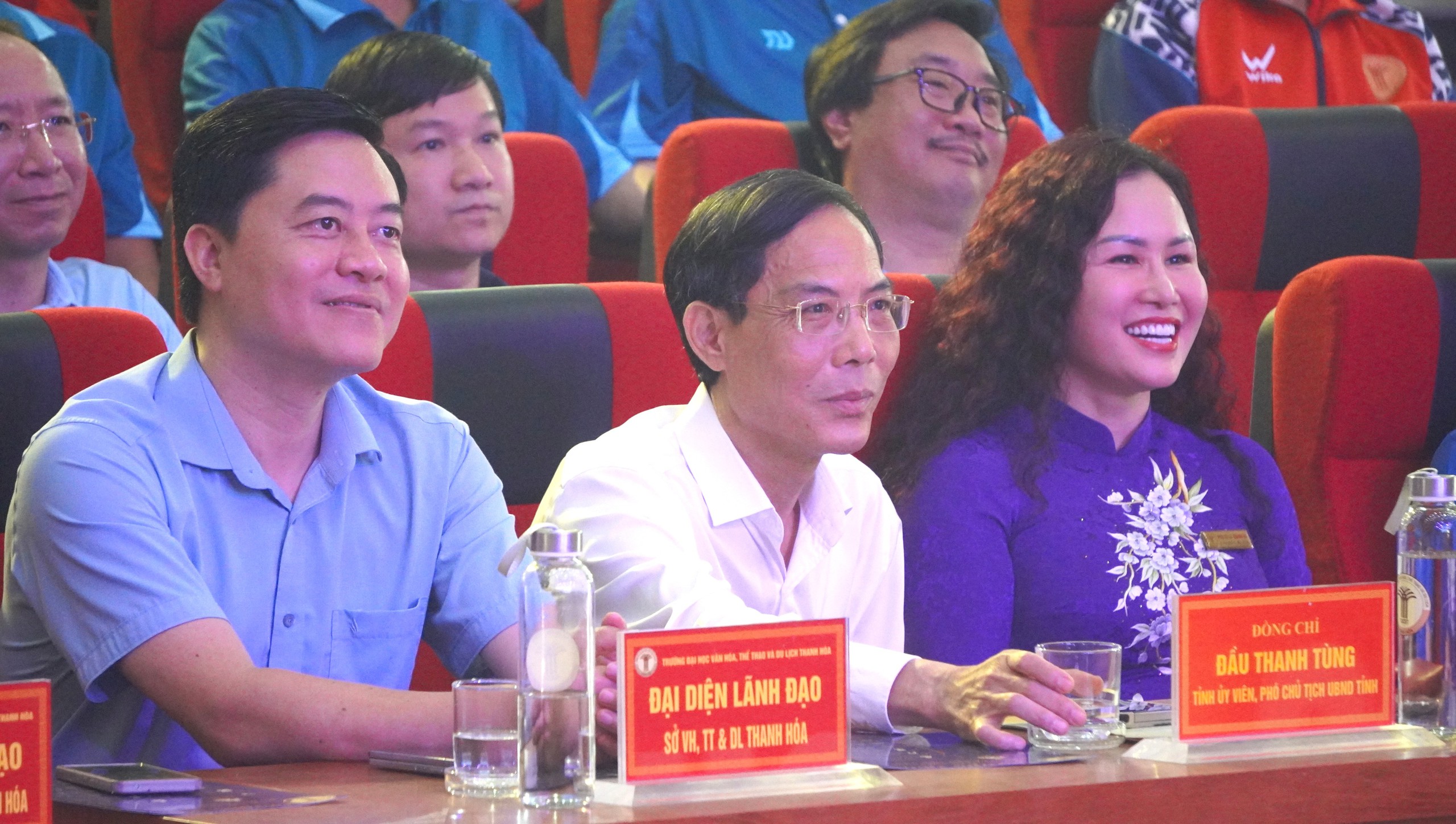 Vinh danh nhà vô địch đội bóng Trường ĐH VH-TT-DL Thanh Hóa: Hơn 1,1 tỉ đồng tiền thưởng- Ảnh 2.