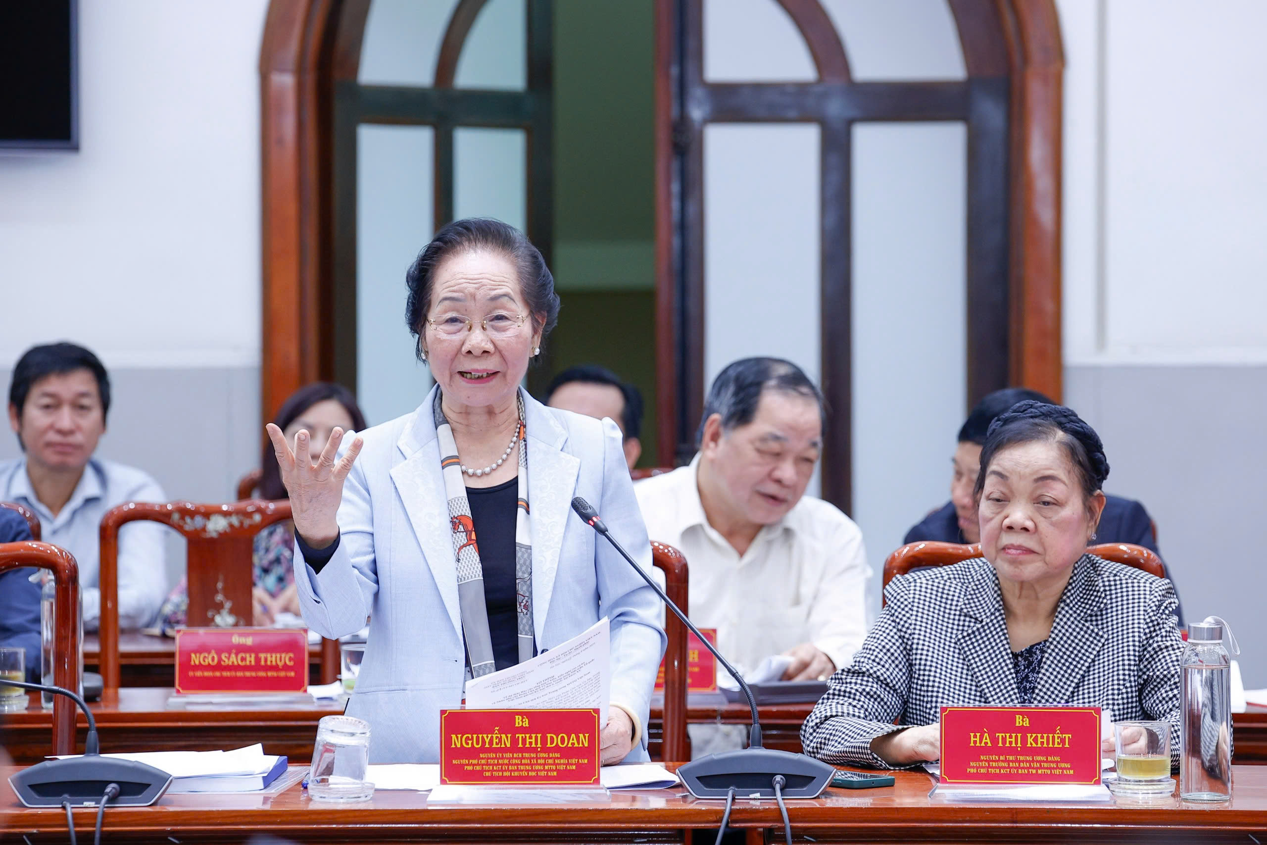 Vụ sữa giả: Không thể để hiện tượng 'một mâm cơm 5 người quản lý'- Ảnh 1.