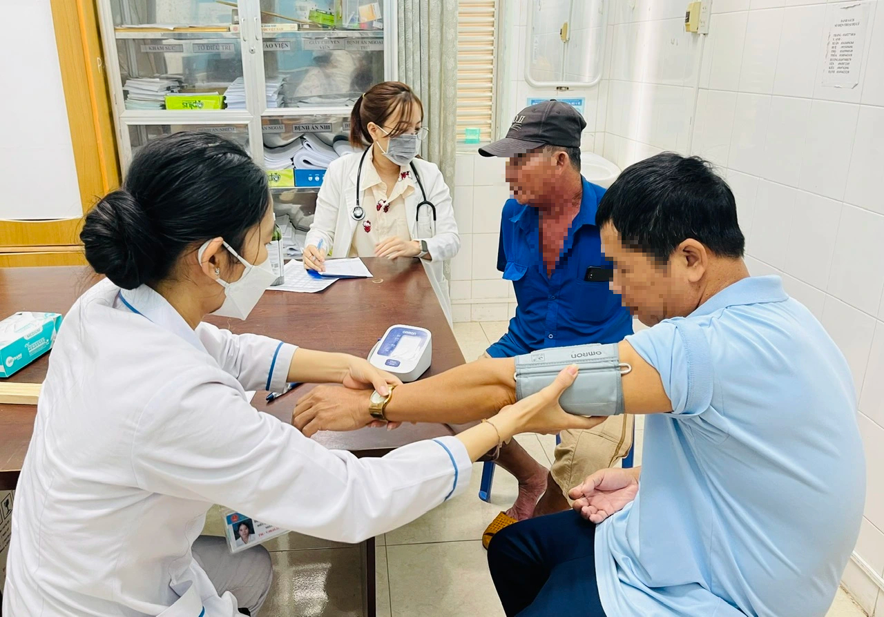Bệnh viện Chợ Rẫy nhận hàng ngàn người trẻ bị xuất huyết não, nhồi máu não- Ảnh 3.