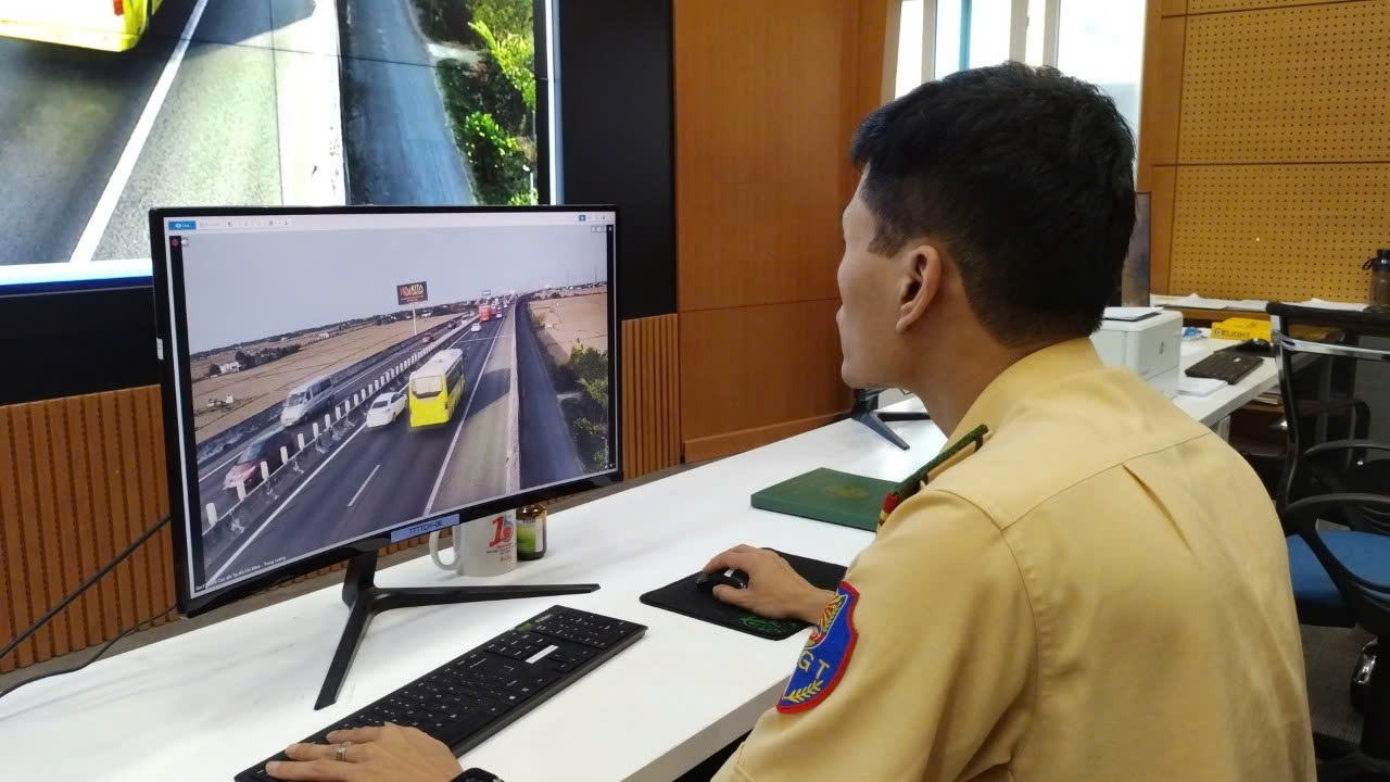 Đi ngược chiều trên cao tốc, phạt rất nặng nhưng vì sao vẫn 'nhờn luật'?- Ảnh 2.