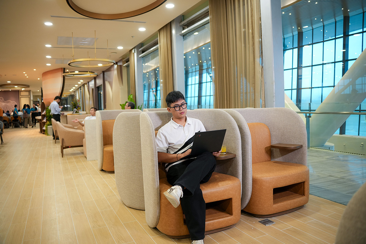 Lotus Lounge tại T3: Không gian phòng chờ thế hệ mới đậm dấu ấn văn hóa Việt - Ảnh 3.