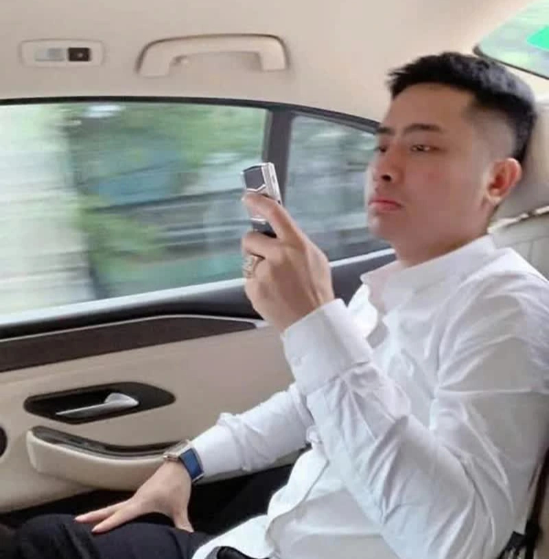 Truy bắt nghi phạm bắn chết thượng úy Công an hy sinh tại Quảng Ninh - Ảnh 1. Truy bắt nghi phạm bắn chết thượng úy Công an hy sinh tại Quảng Ninh - Ảnh 1.