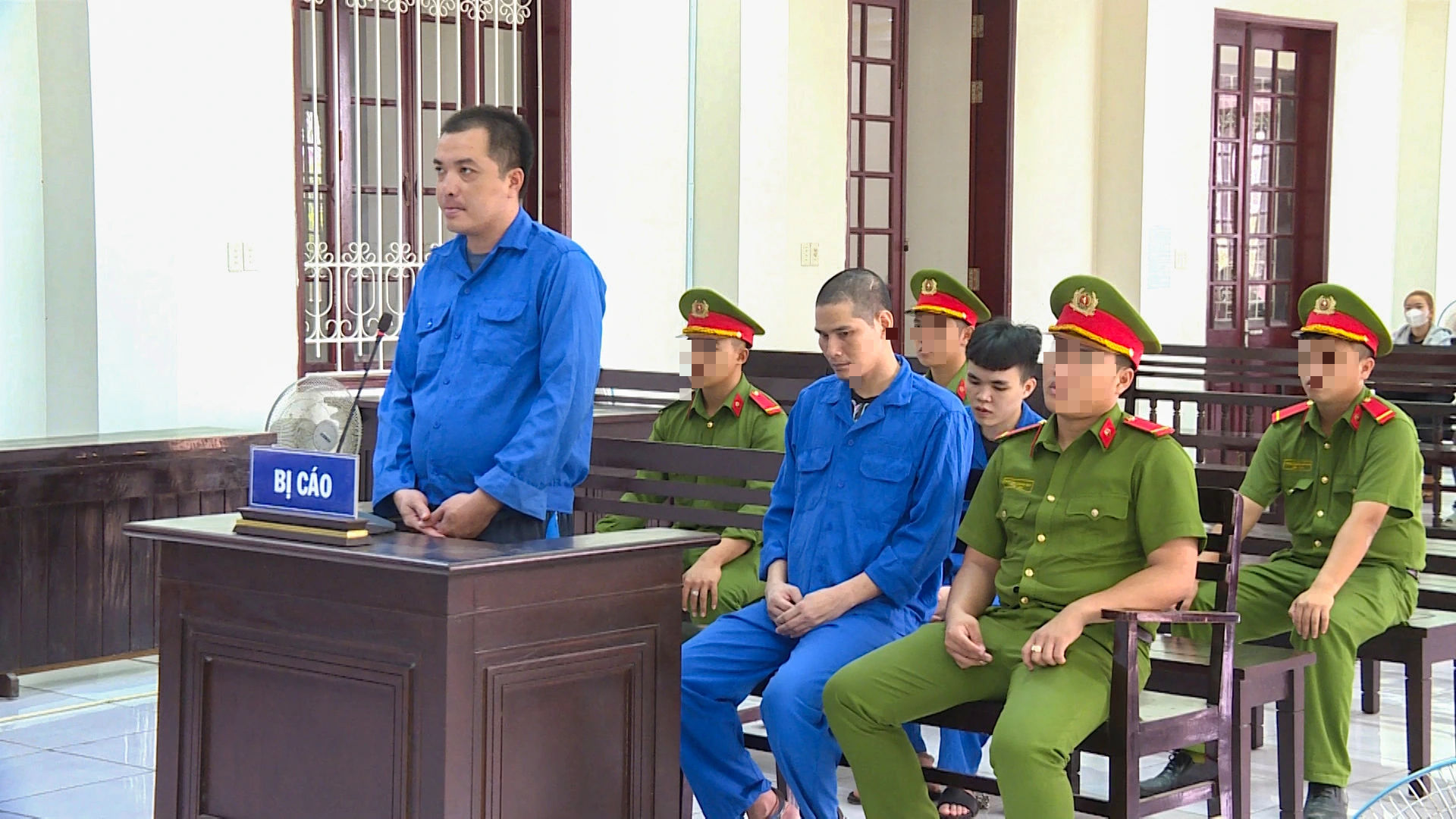 Mua bán hơn 700 gram ma túy, 3 người chia án chung thân và 22 năm tù- Ảnh 1.