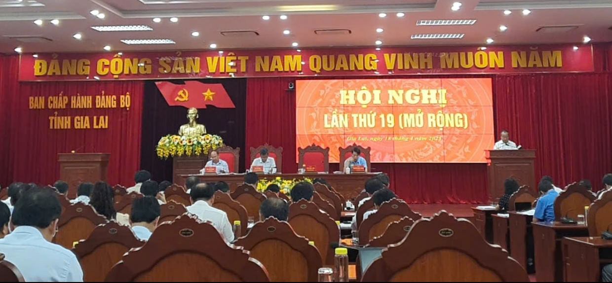 Gia Lai: Sắp xếp 218 đơn vị hành chính cấp xã thành 77 đơn vị - Ảnh 1.