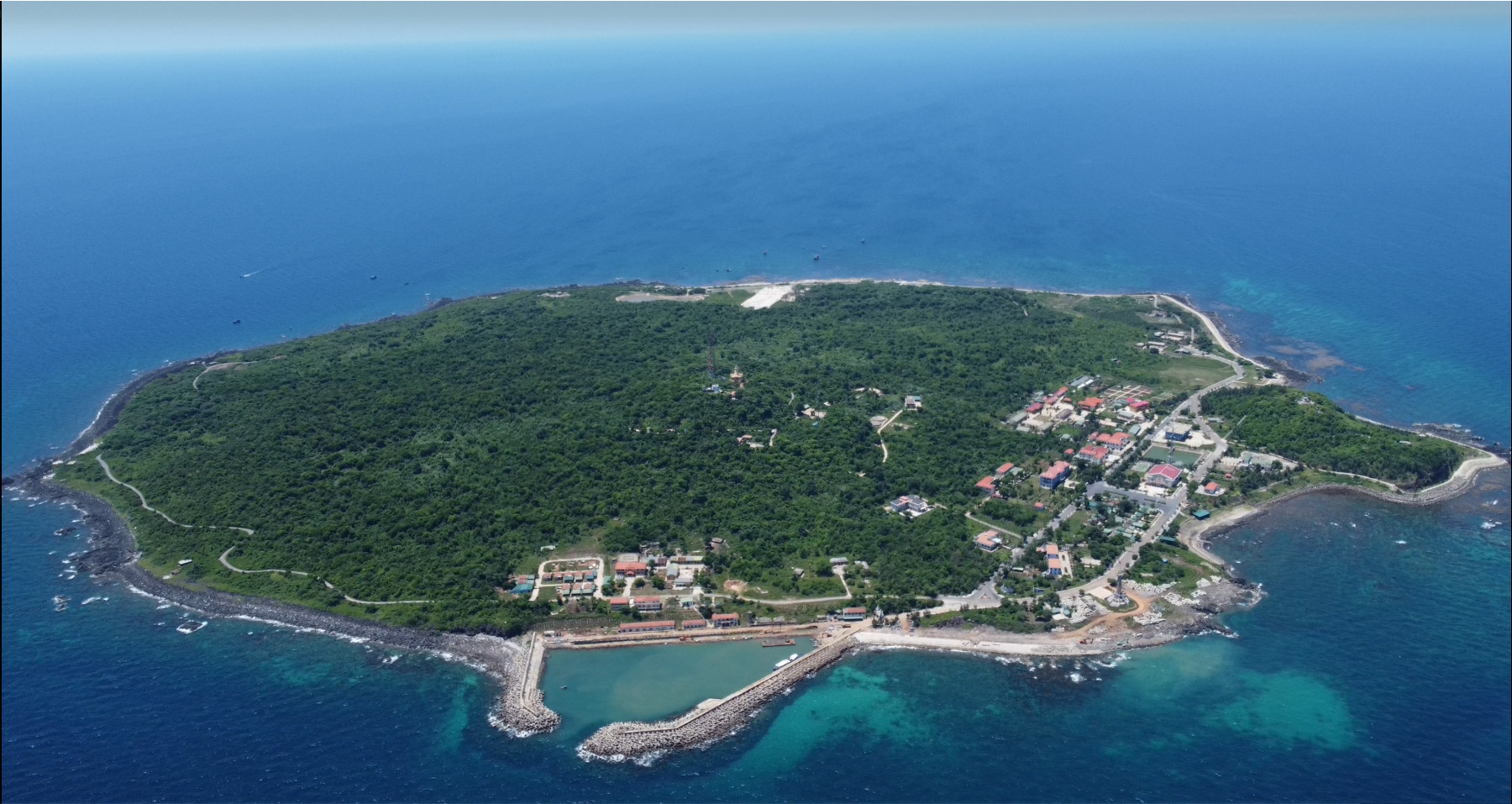 17 'nhân chứng xanh' trên đảo Cồn Cỏ được vinh danh - Ảnh 2.