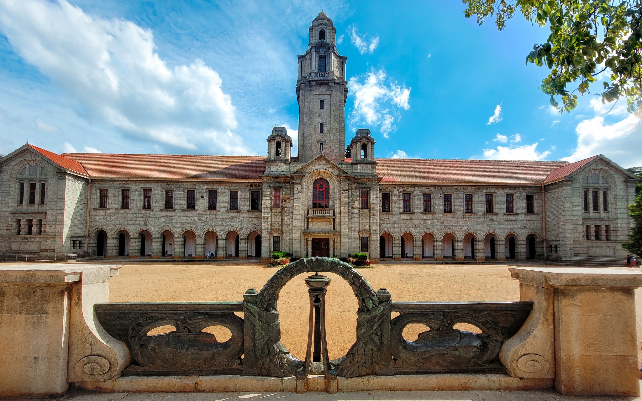 Thêm nhiều cơ hội du học Mỹ, Úc, châu Âu miễn phí, nhận thêm trợ cấp - Ảnh 2.