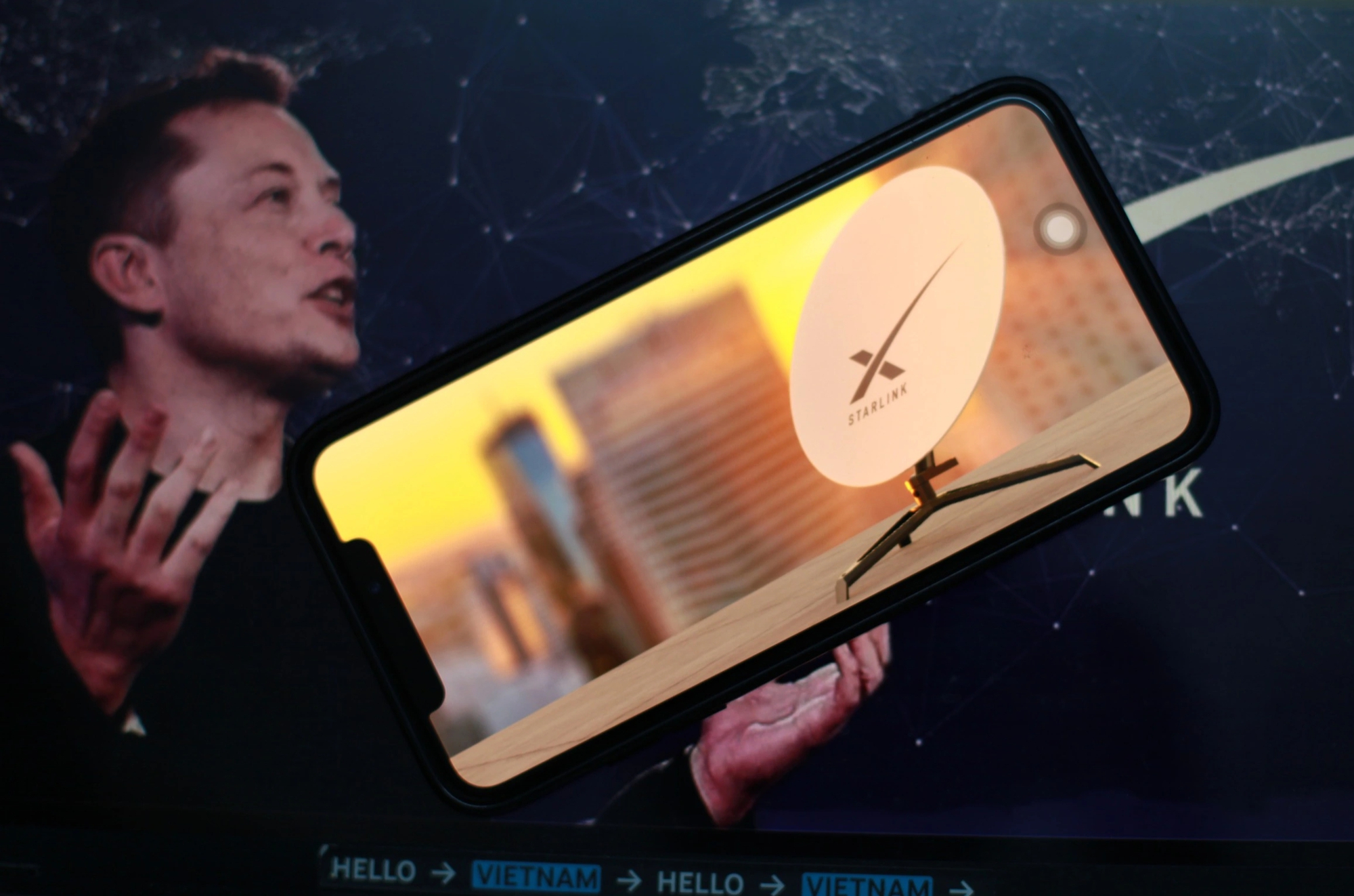 Tỉ phú Elon Musk đưa internet vệ tinh đến Việt Nam