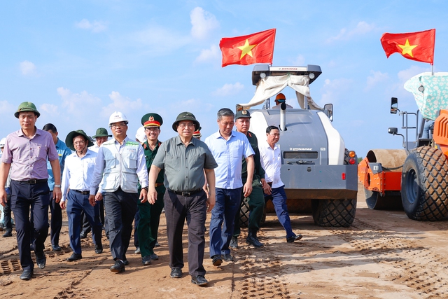 Thủ tướng: Cuối năm thông xe cao tốc Cần Thơ – Cà Mau, nối tới Hòn Khoai Thủ tướng: Cuối năm thông xe cao tốc Cần Thơ – Cà Mau, nối tới Hòn Khoai