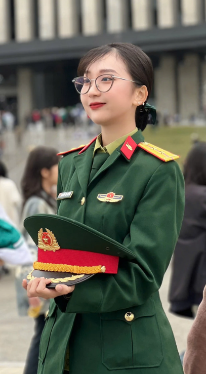 Hai nữ chiến sĩ có 'nụ cười tỏa nắng' khiến dân mạng xao xuyến- Ảnh 6.