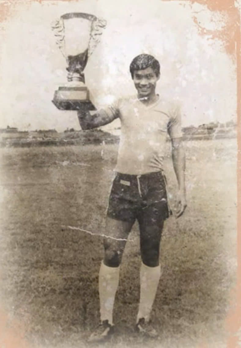 마이덕충: 보람찬 커리어 - 사진 2. Mai Đức Chung: Sự nghiệp viên mãn- Ảnh 2.