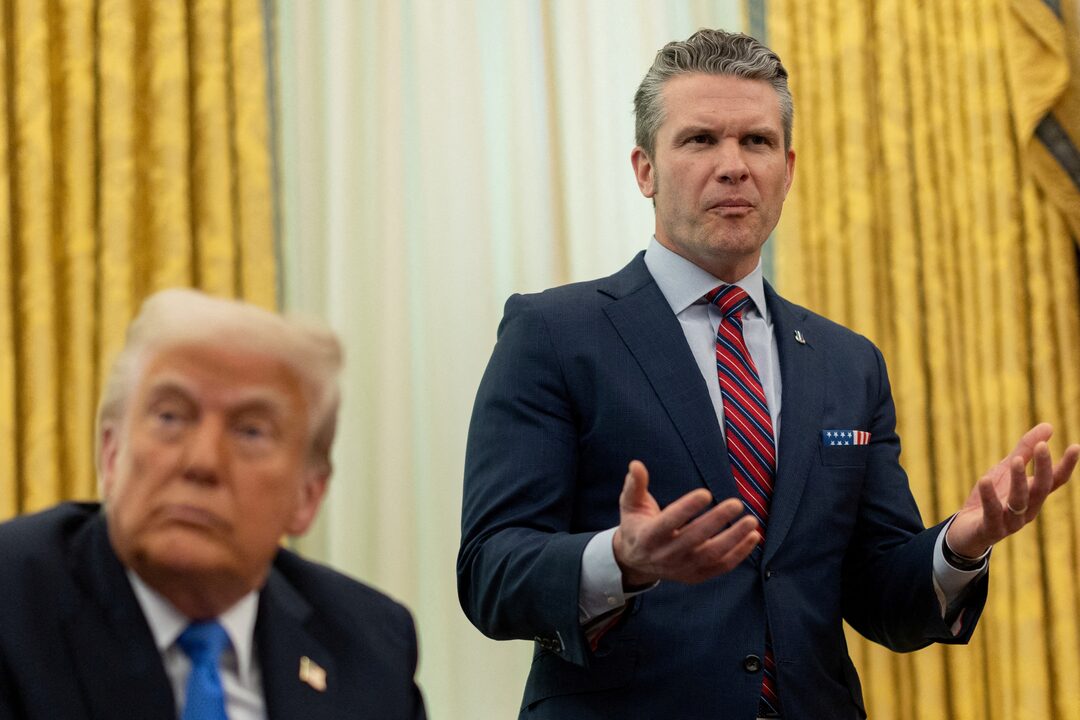 Ông Trump bảo vệ Bộ trưởng Quốc phòng Mỹ trong vụ rò rỉ thông tin mật