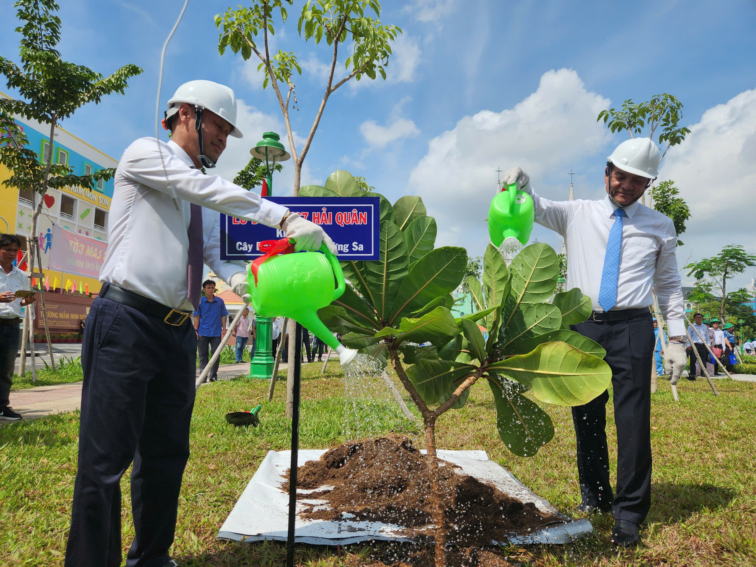 Bên trong 3 trường học hàng trăm tỉ đồng mới khánh thành ở quận Tân Bình, TP.HCM - Ảnh 14.