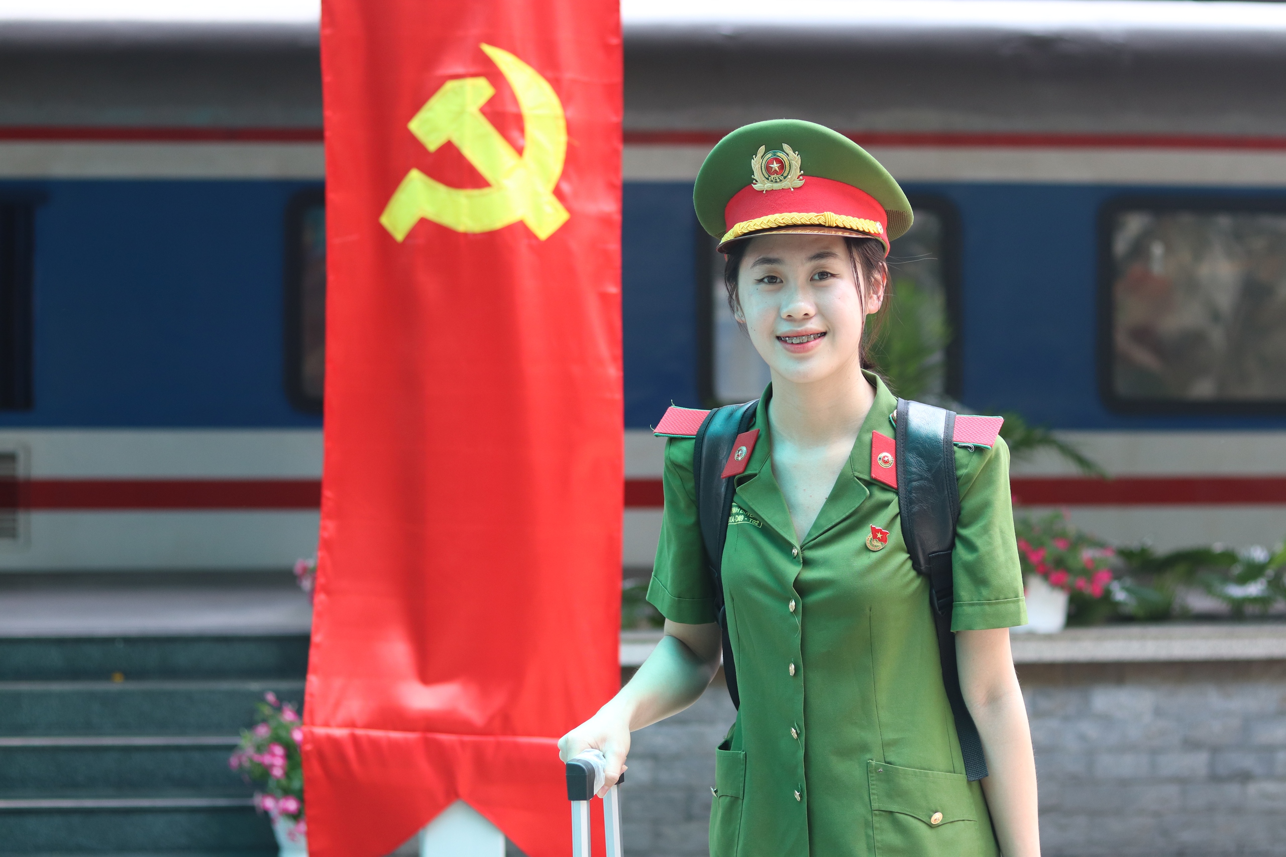 Gần 1.000 ‘chiến sĩ trống hội’ trên đoàn tàu Bắc - Nam - Ảnh 1.
