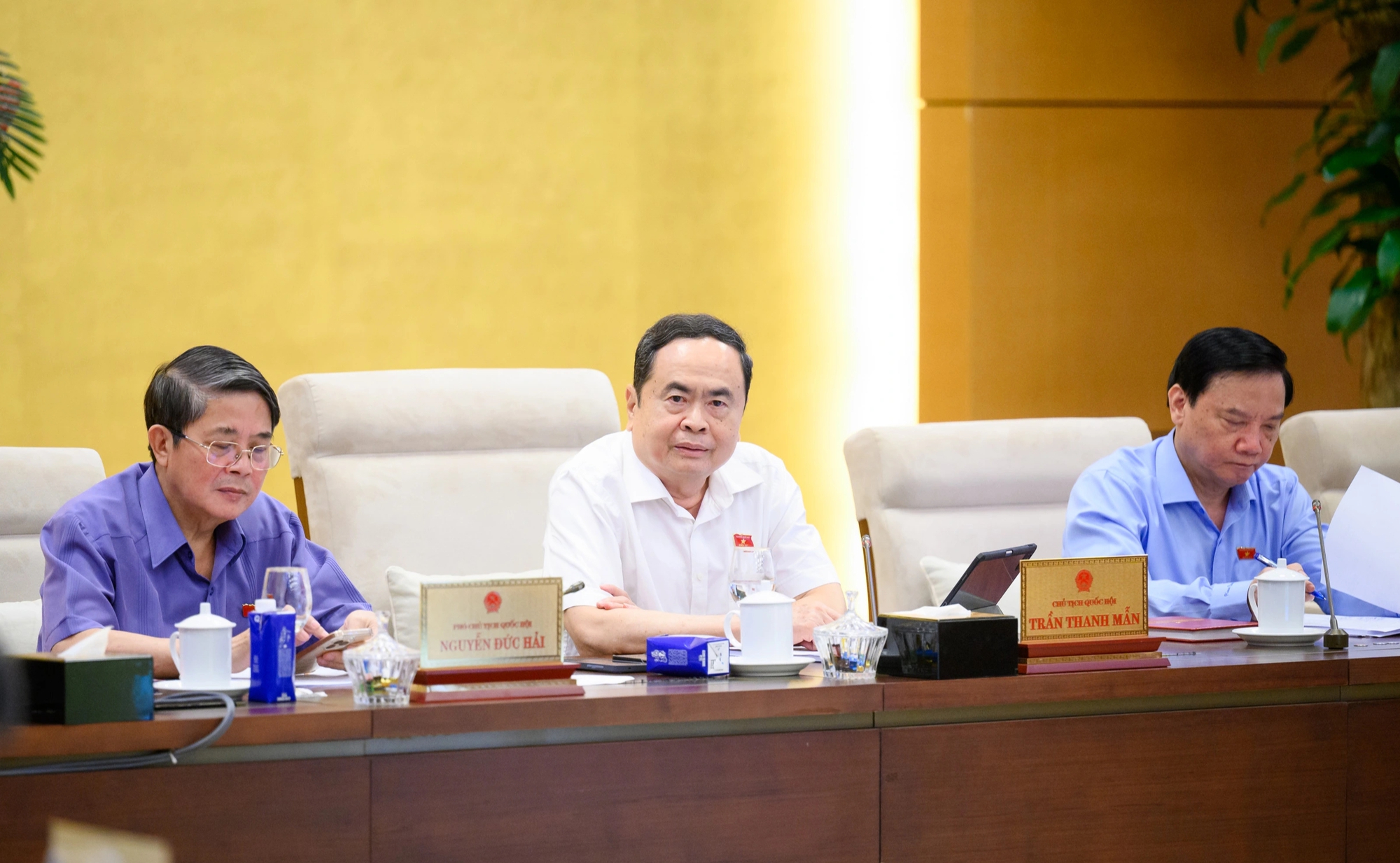 Chủ tịch Quốc hội: Đại biểu vào họp không được ngủ gật, dùng điện thoại - Ảnh 1.