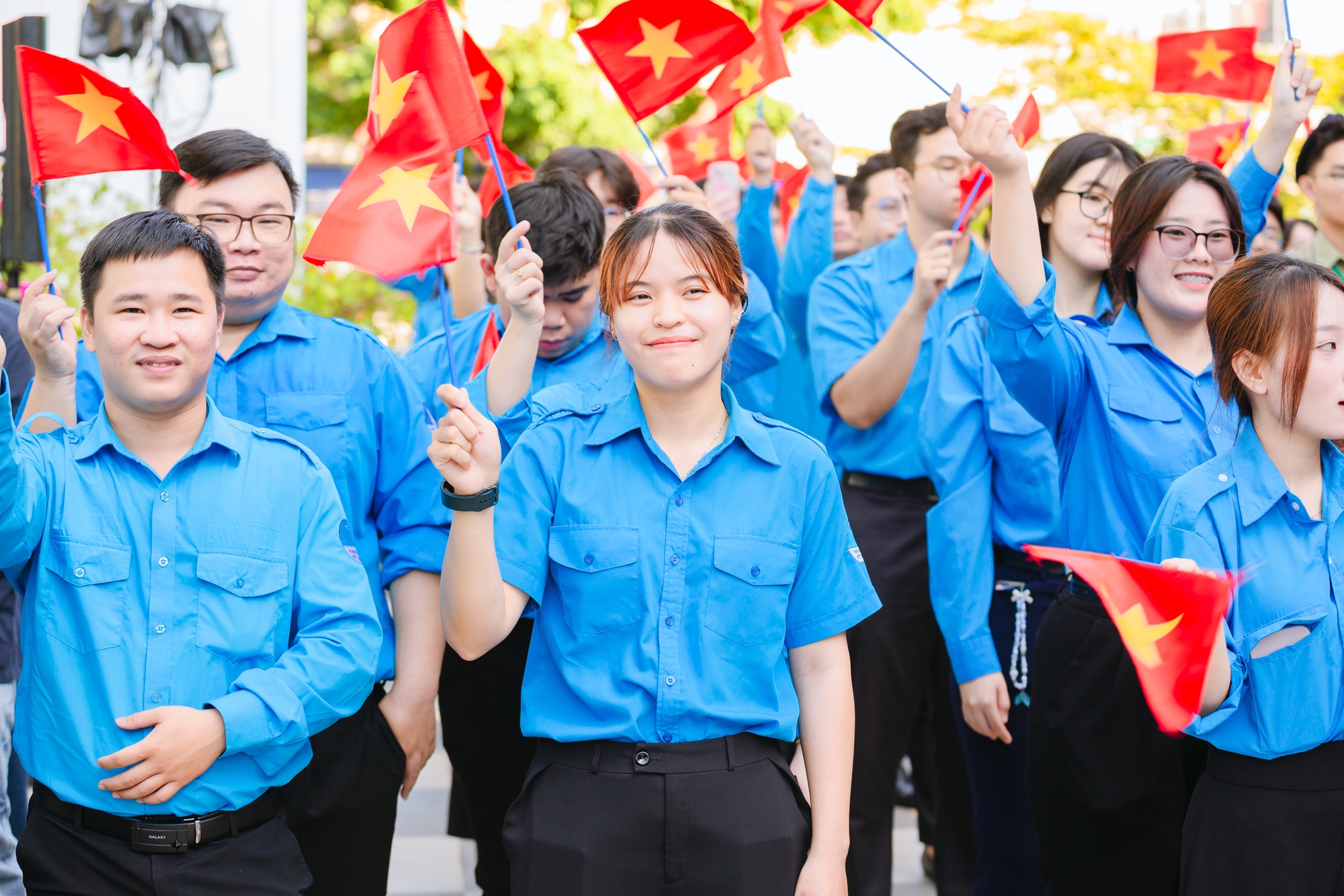 Hòa bình đẹp lắm!: Lễ chào cờ đặc biệt - Ảnh 3.
